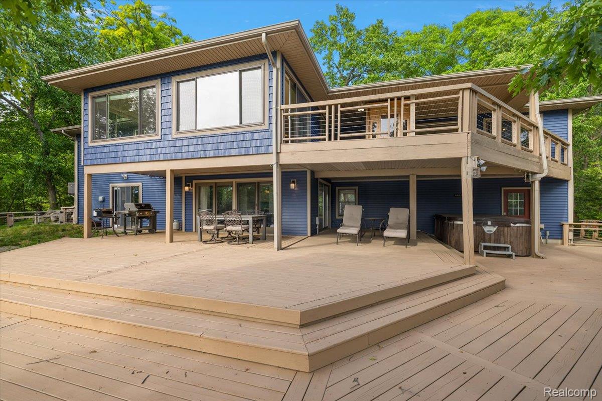 7291 Parkwood Drive
