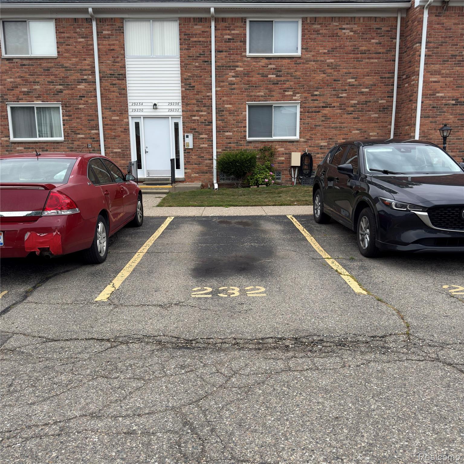 29232 Hoover Road Unit: 232