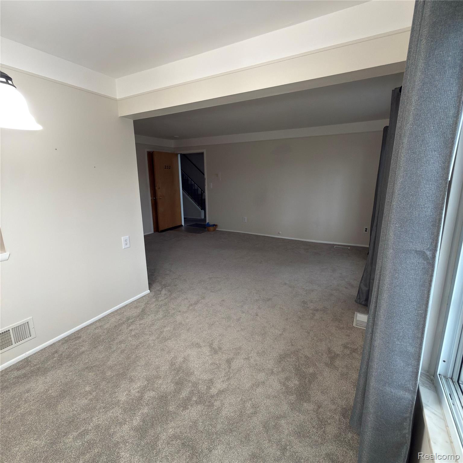 29232 Hoover Road Unit: 232