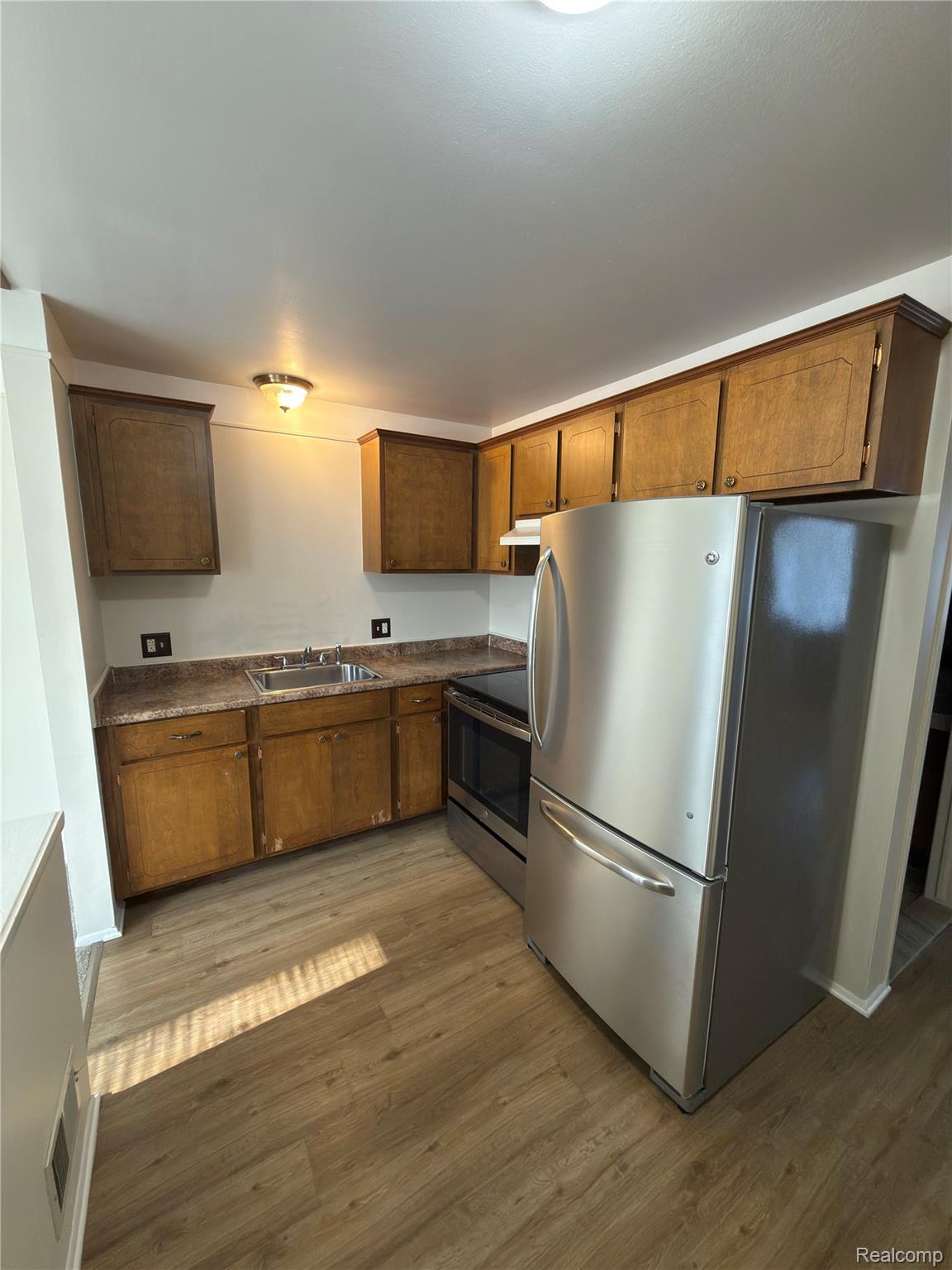 29232 Hoover Road Unit: 232
