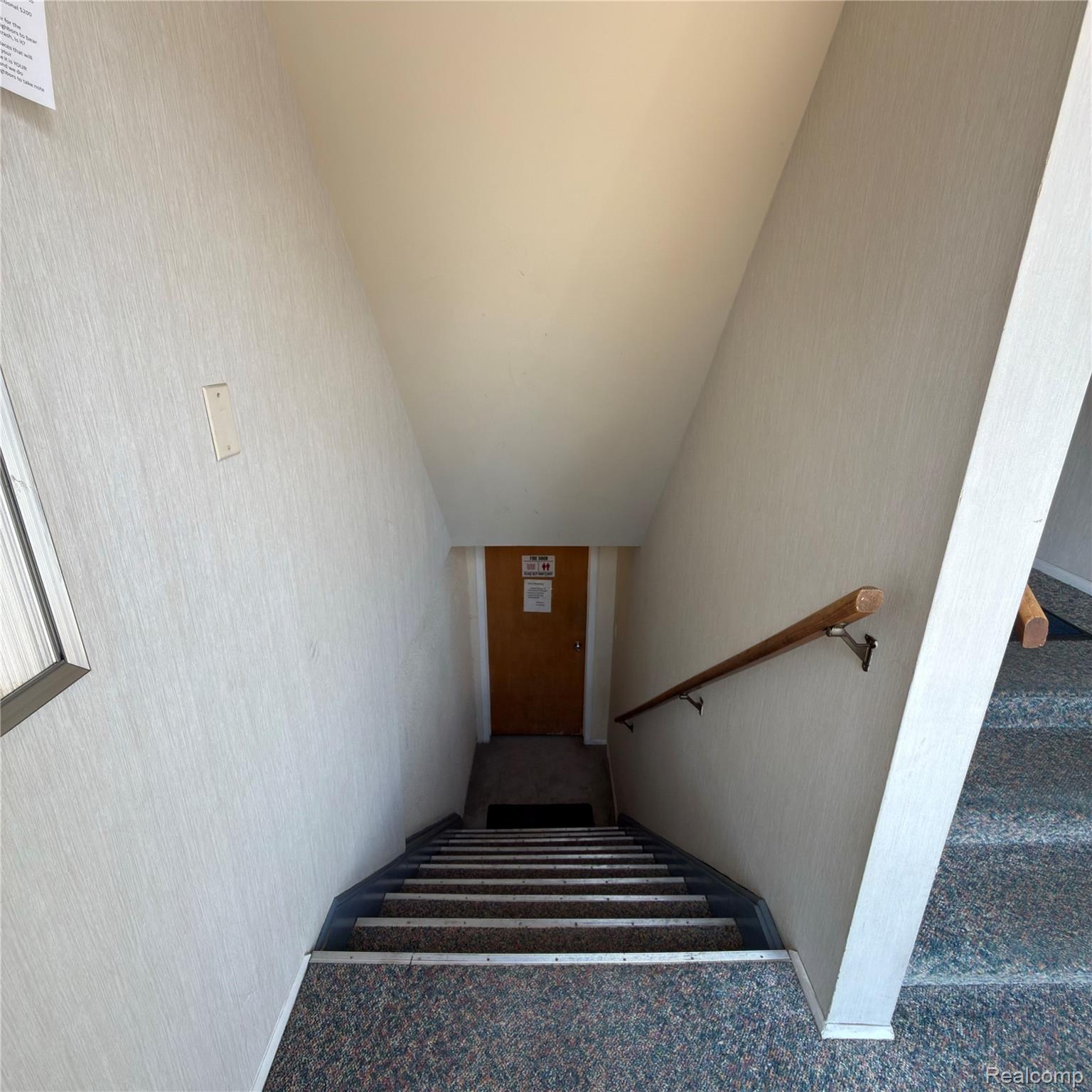 29232 Hoover Road Unit: 232
