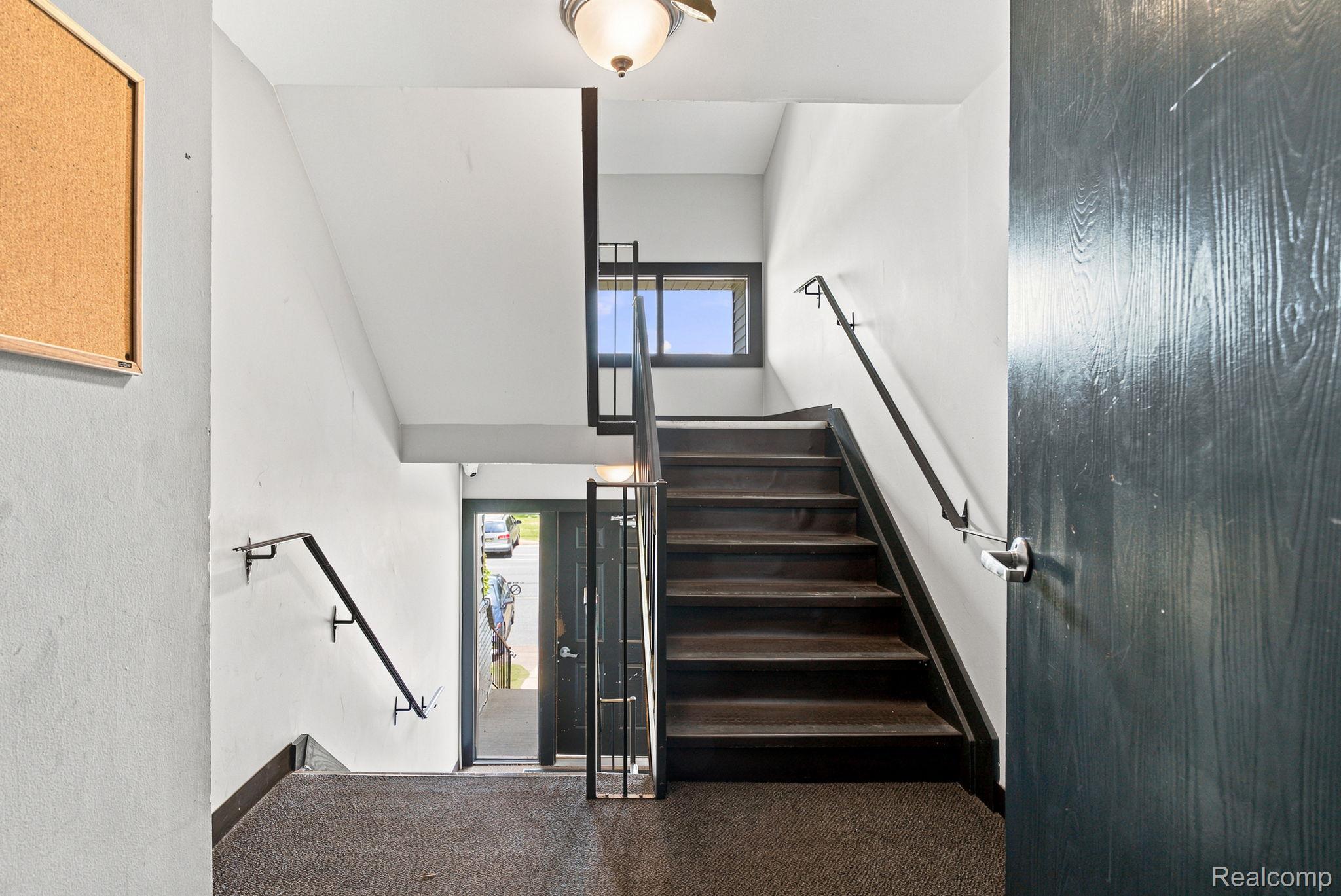 32005 W 12 Mile Road Unit: 208