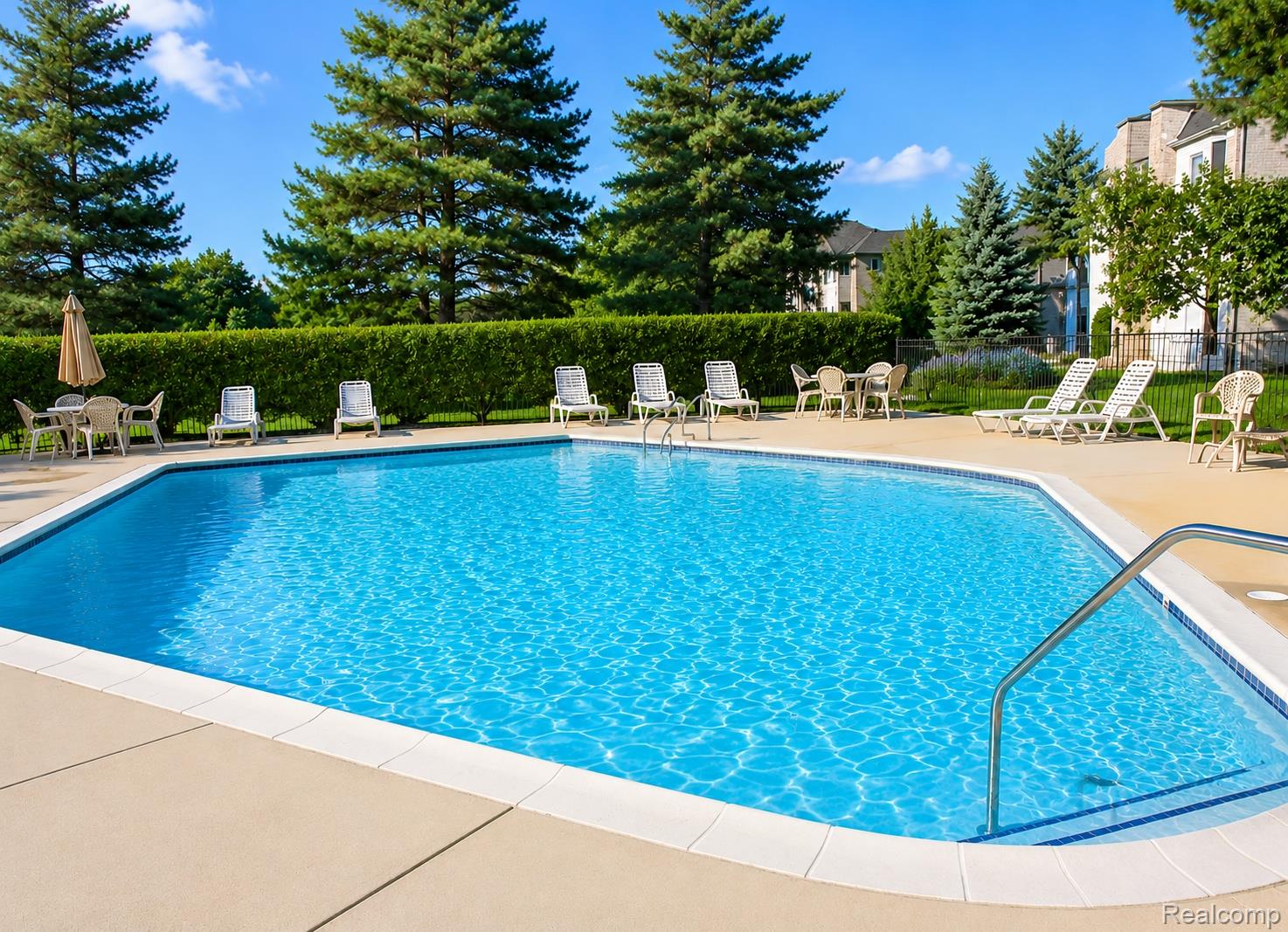 32005 W 12 Mile Road Unit: 208