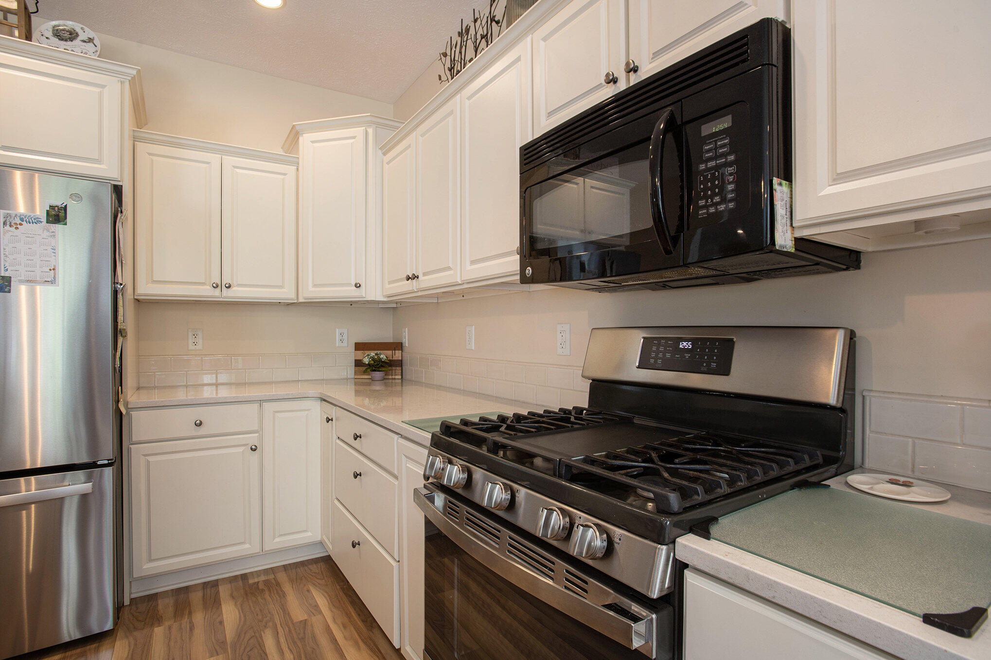 2290 Pin Oak Court NW