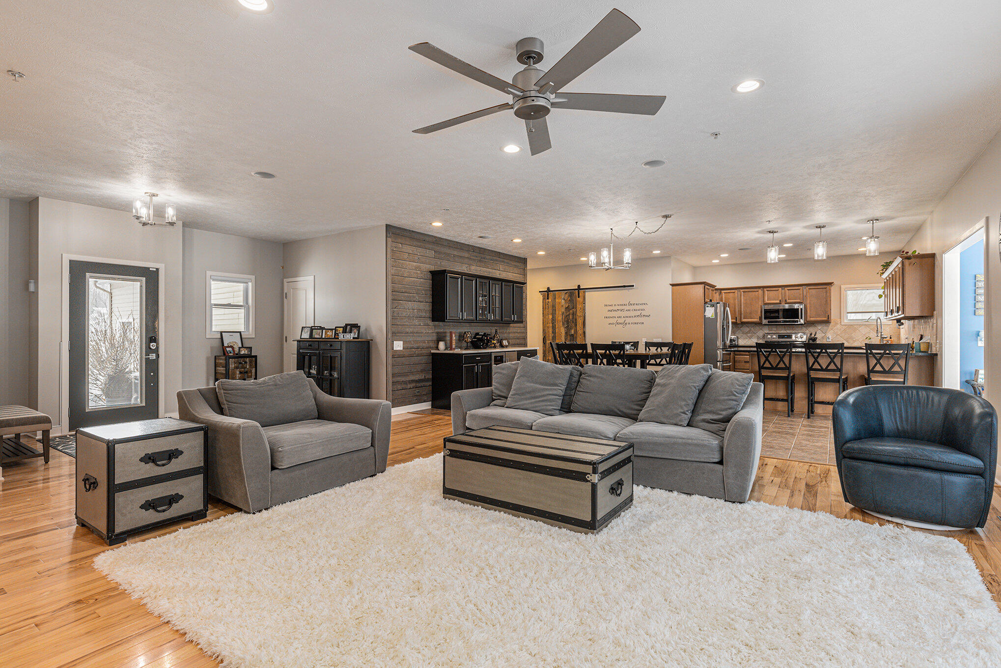 359 Sunset Hills Avenue SW