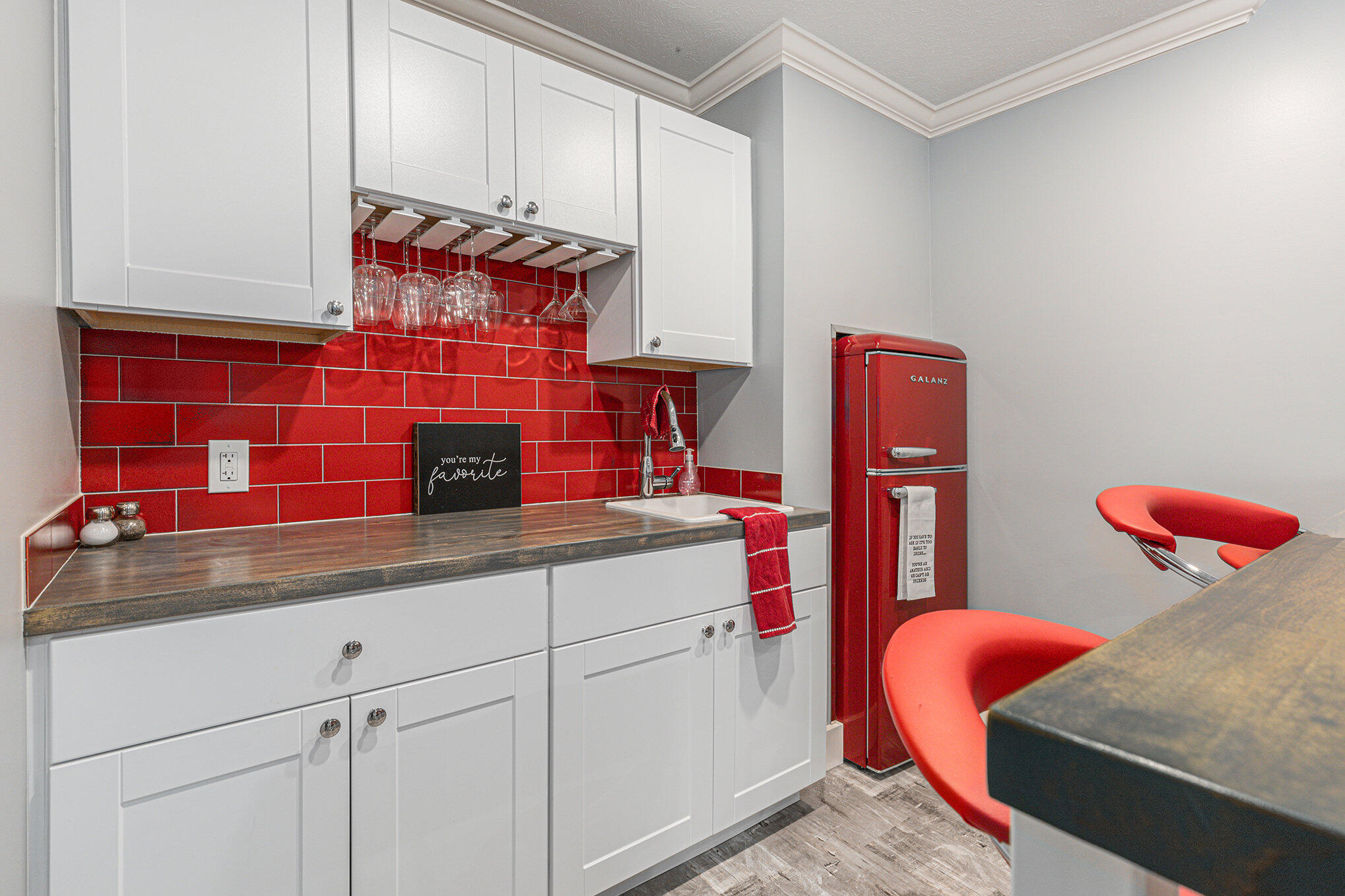 359 Sunset Hills Avenue SW