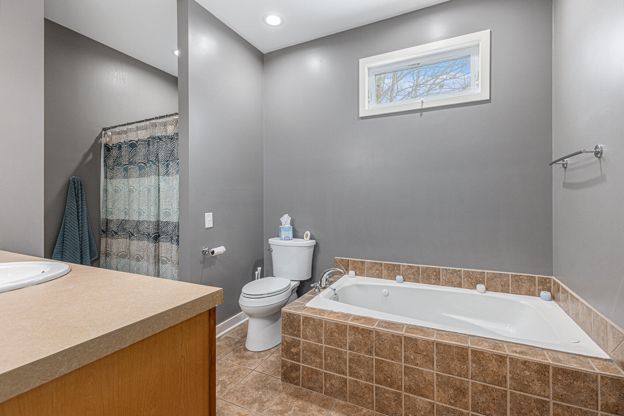 359 Sunset Hills Avenue SW