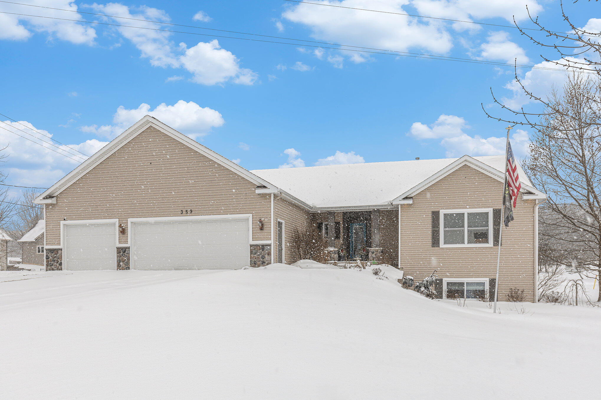 359 Sunset Hills Avenue SW