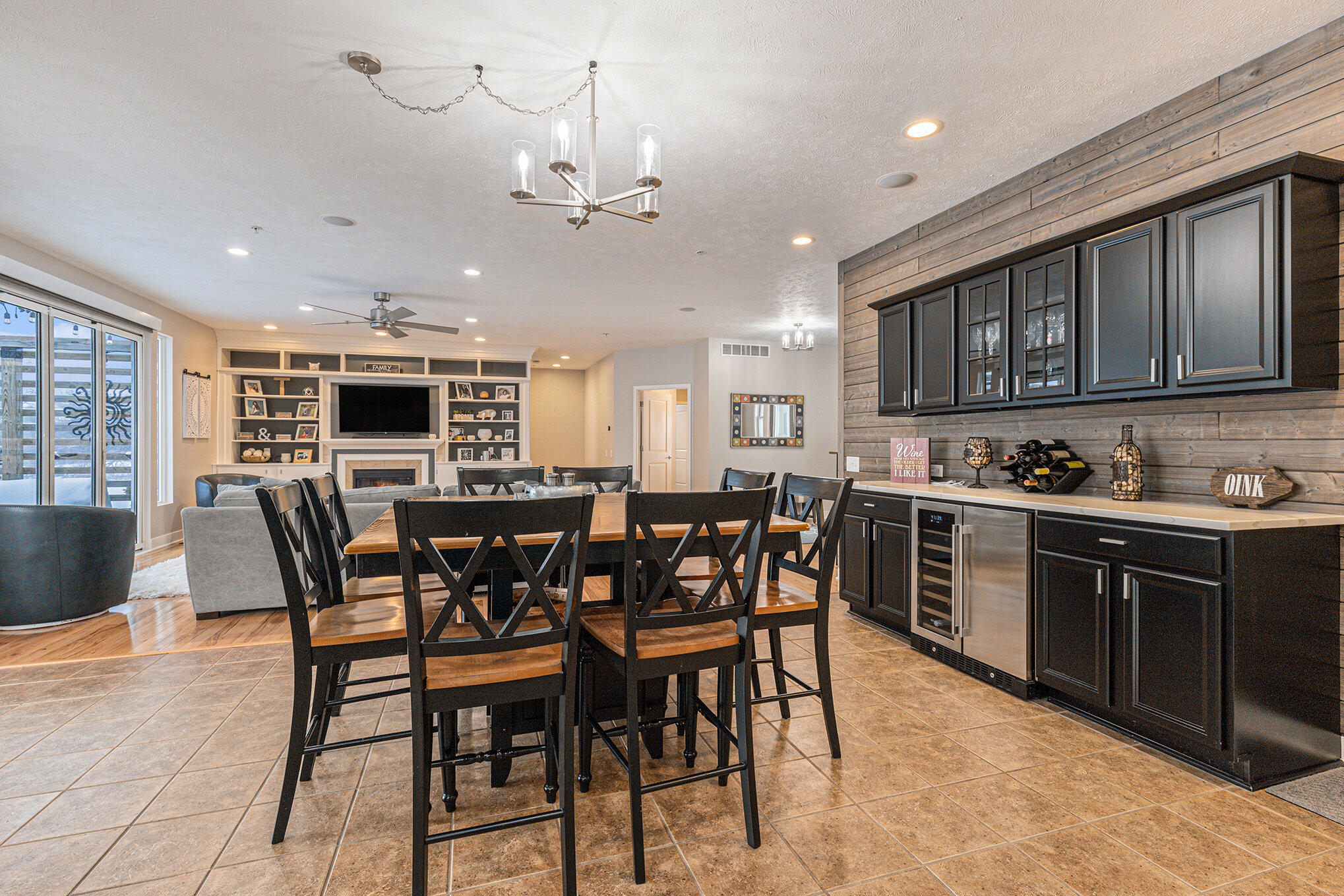 359 Sunset Hills Avenue SW