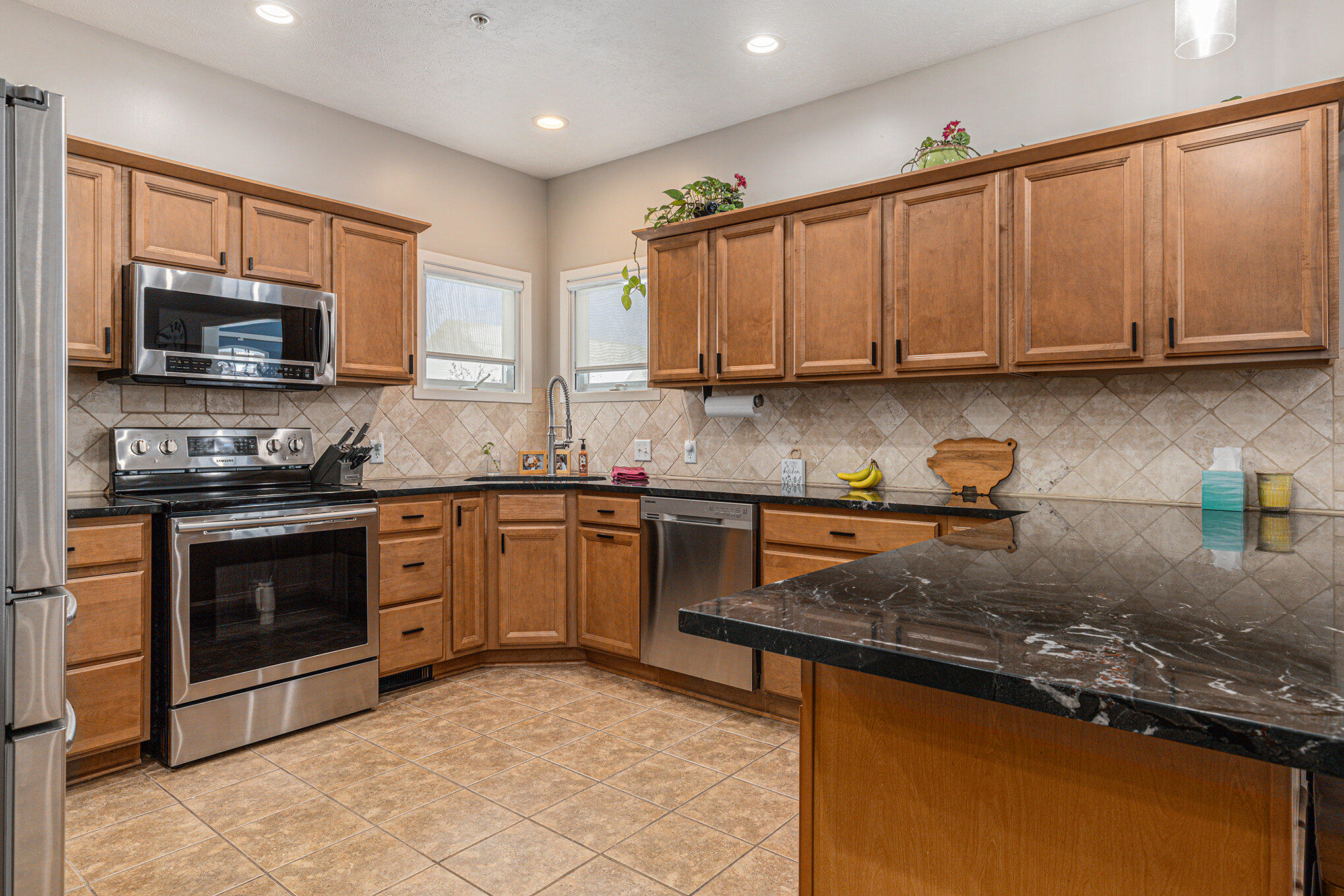 359 Sunset Hills Avenue SW