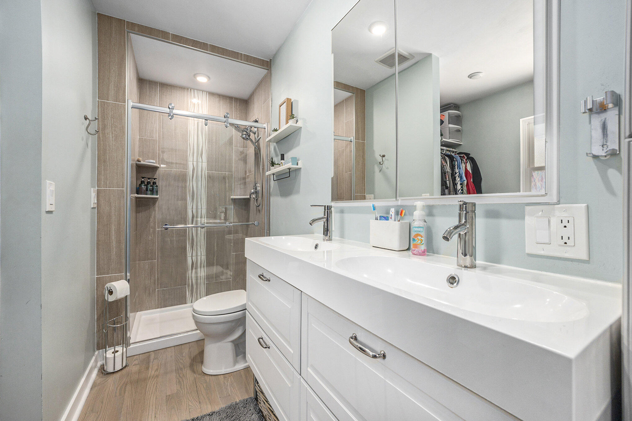 2714 Lafayette Avenue NE