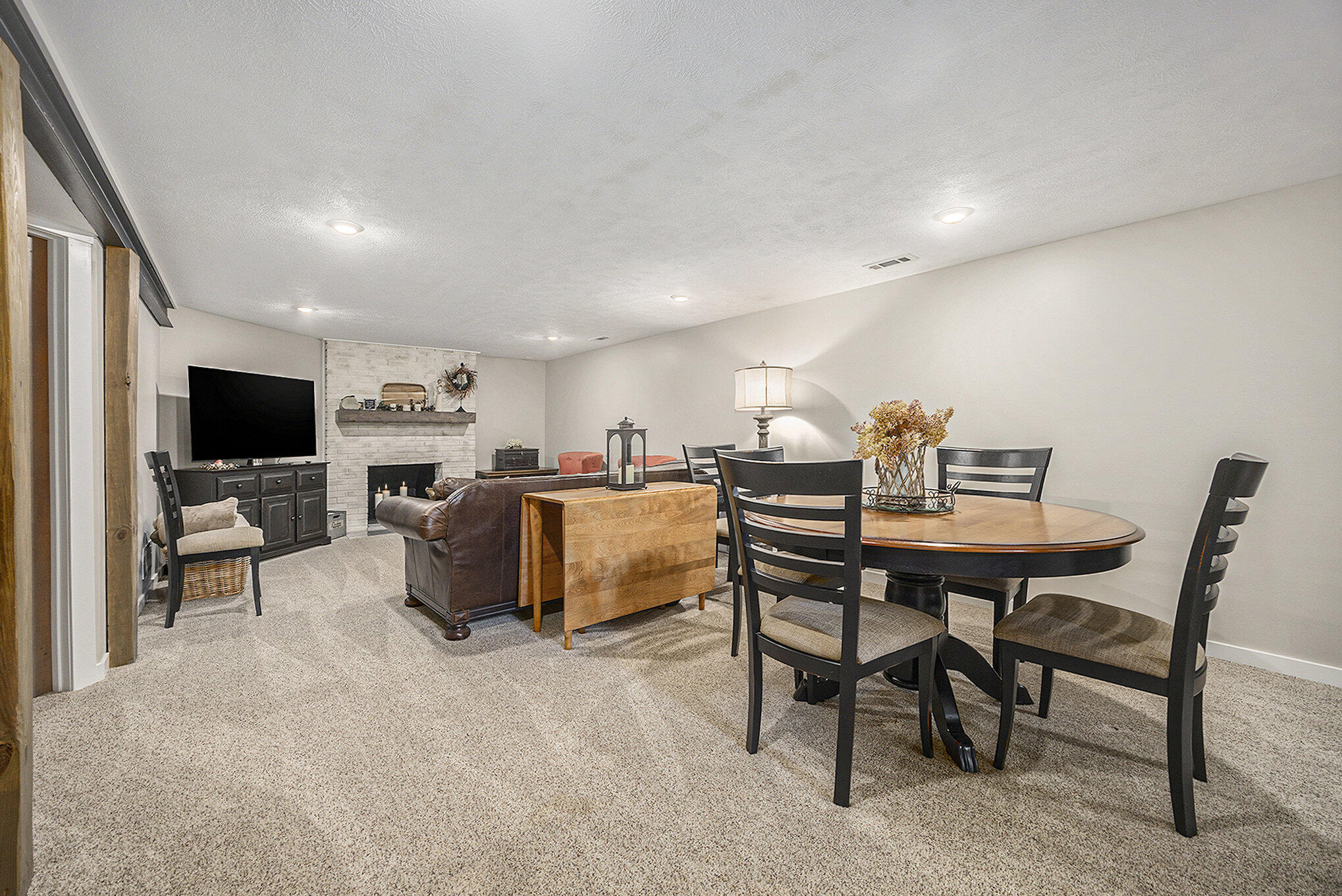 2714 Lafayette Avenue NE