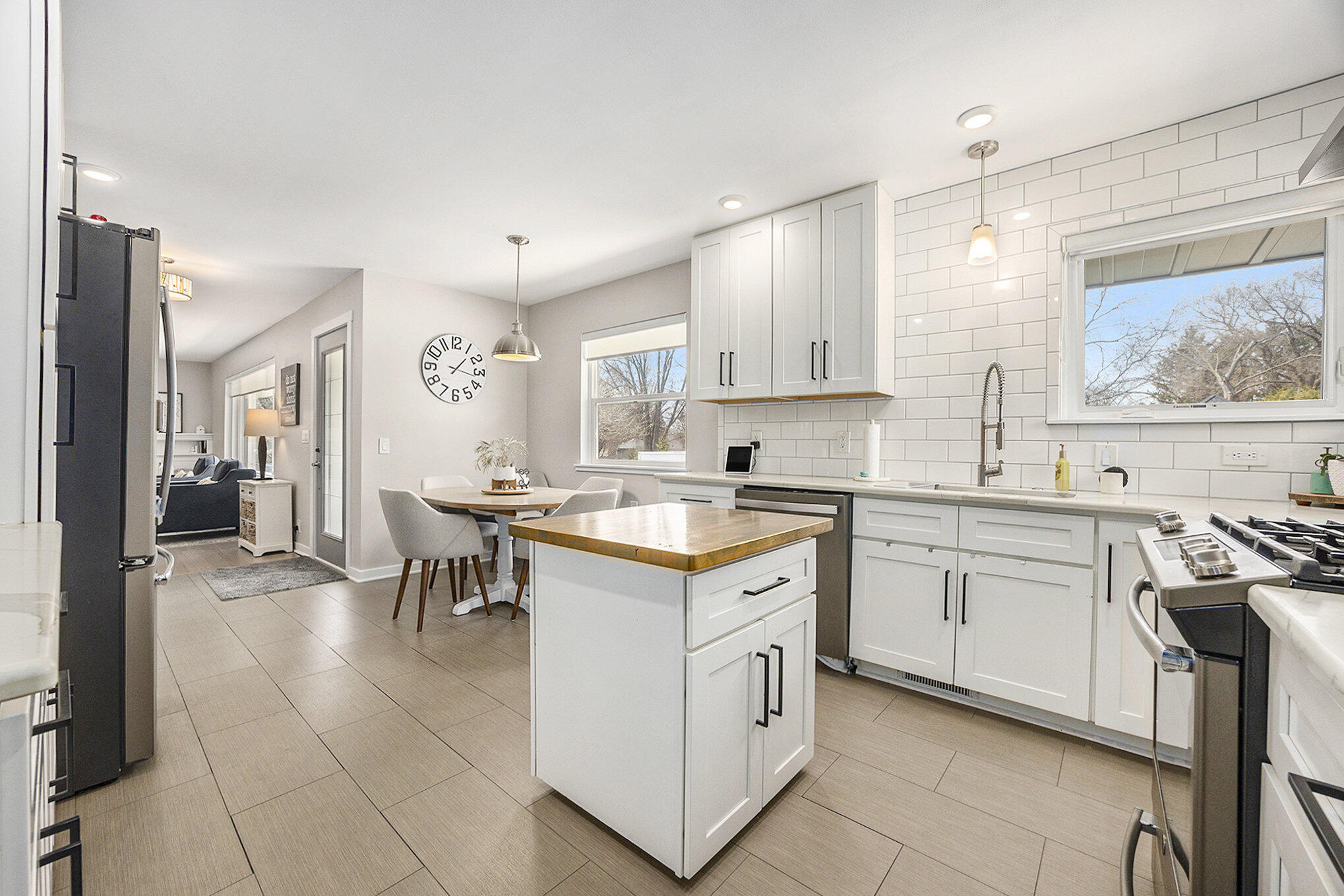 2714 Lafayette Avenue NE