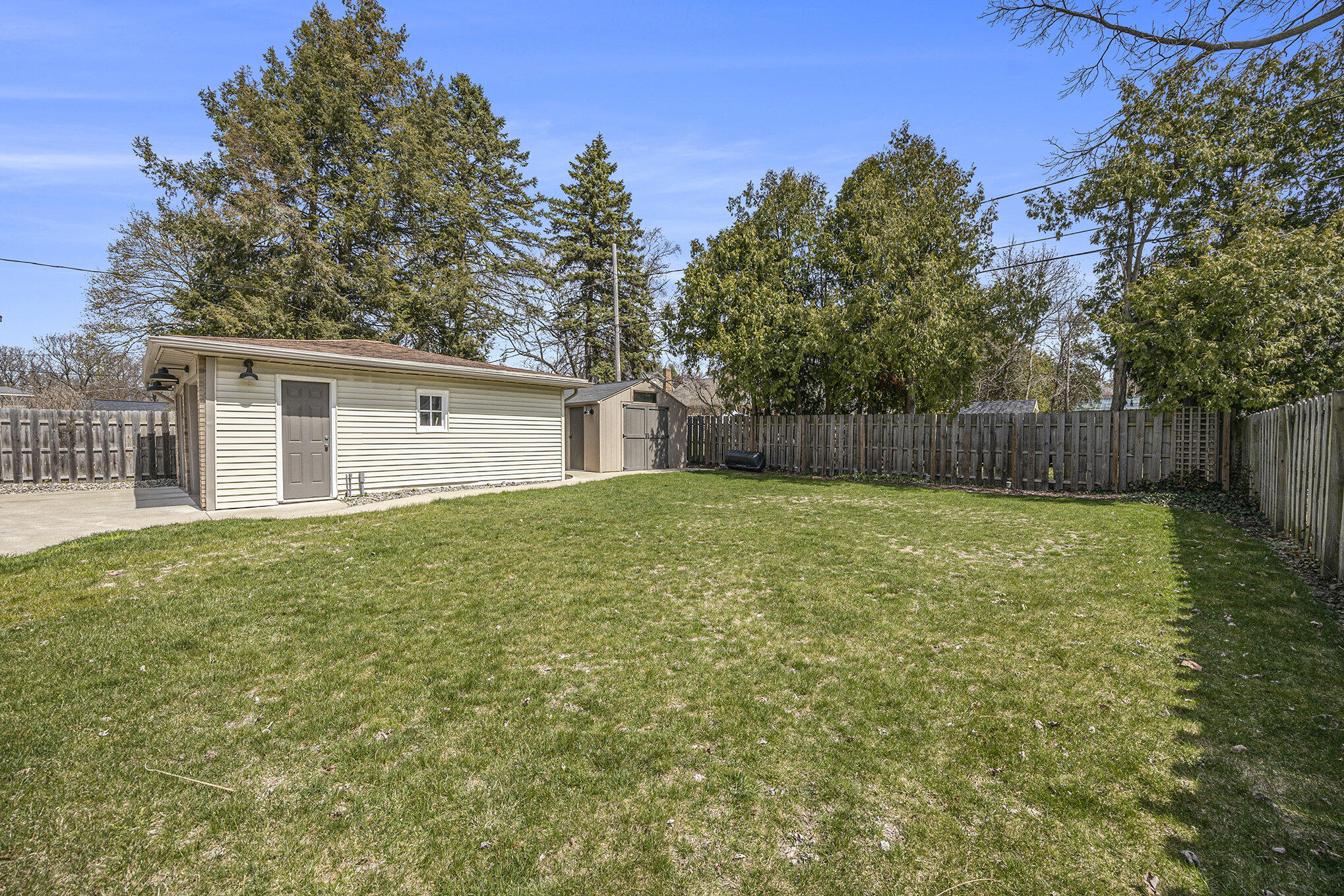 2714 Lafayette Avenue NE