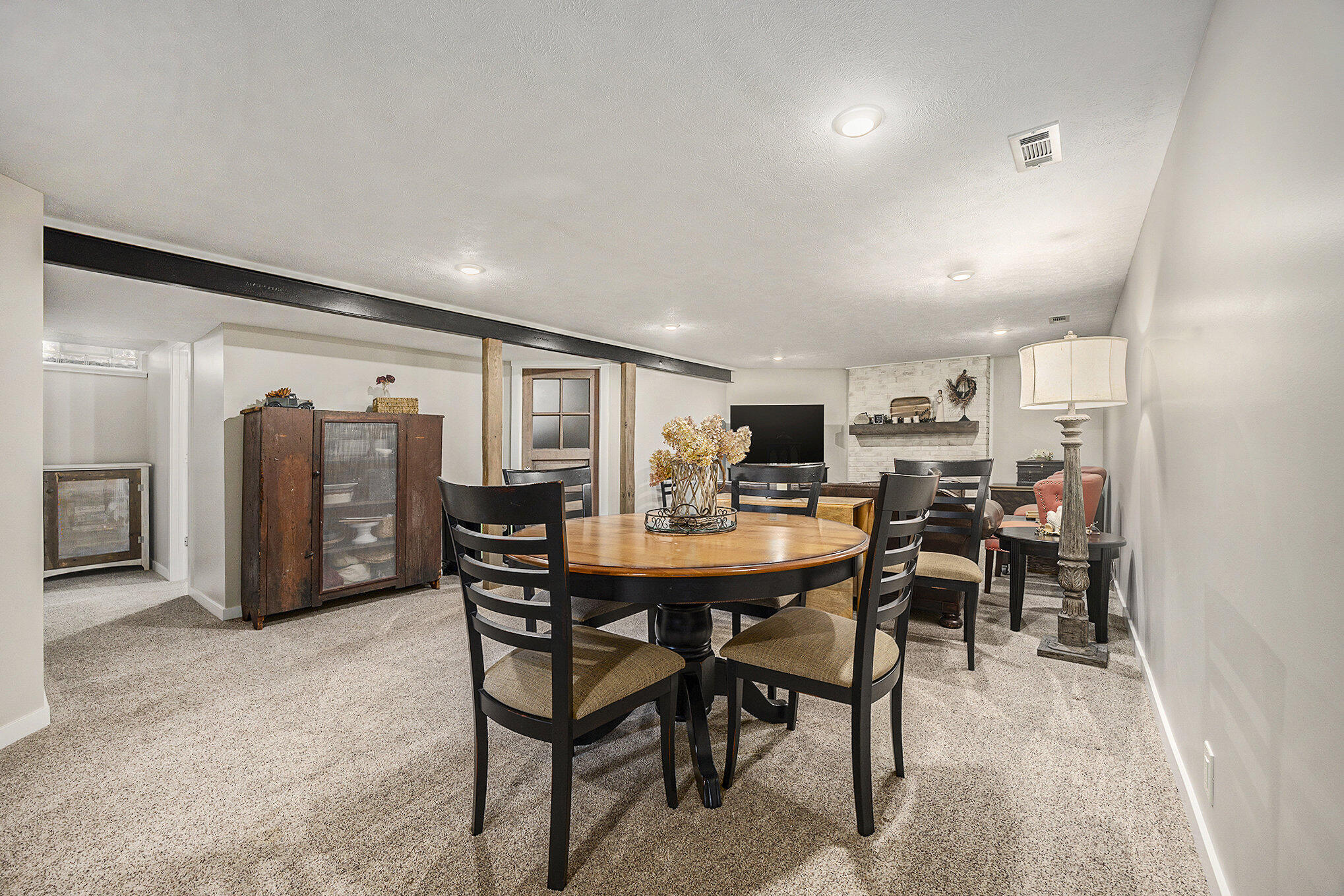 2714 Lafayette Avenue NE