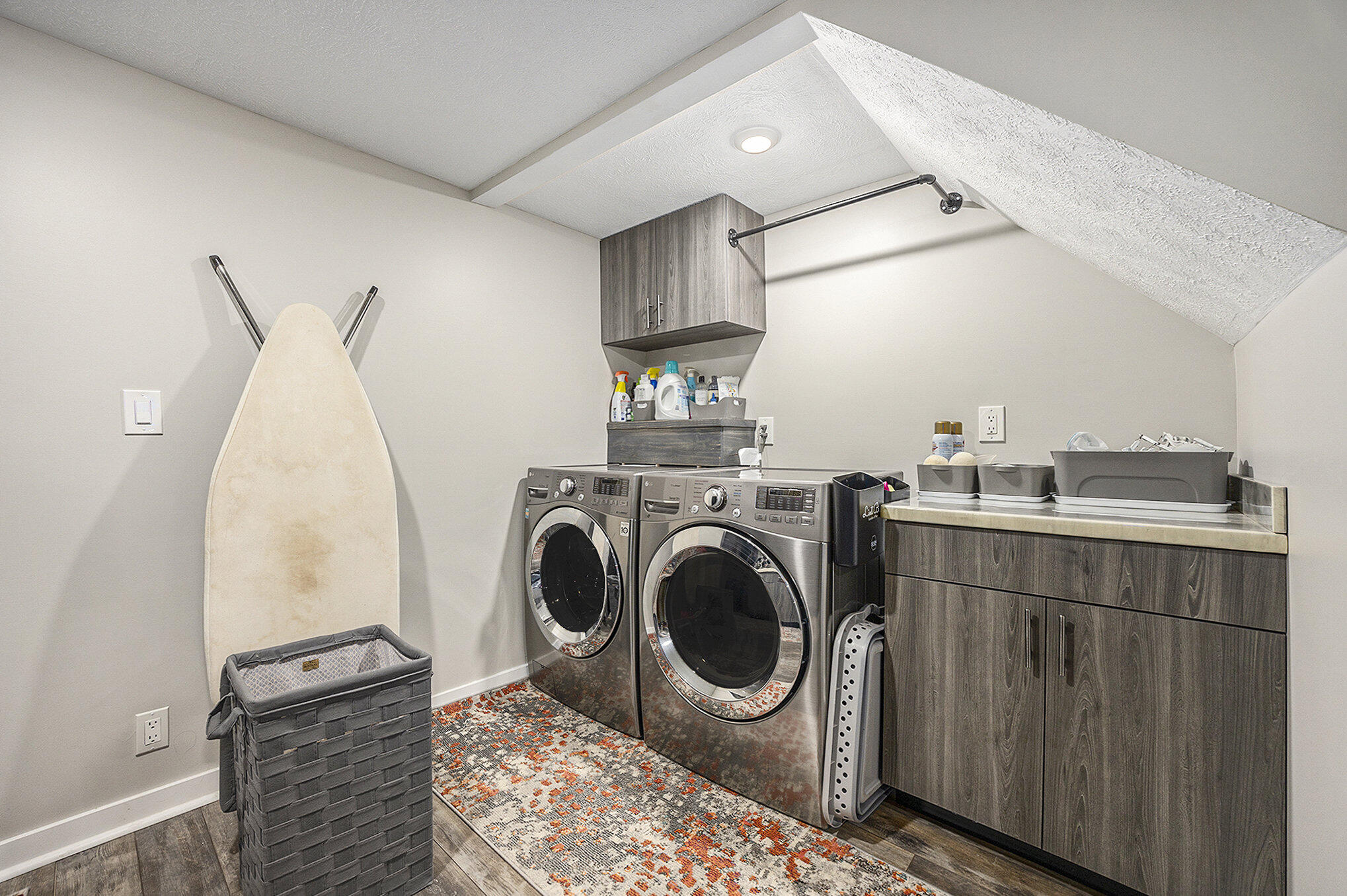 2714 Lafayette Avenue NE