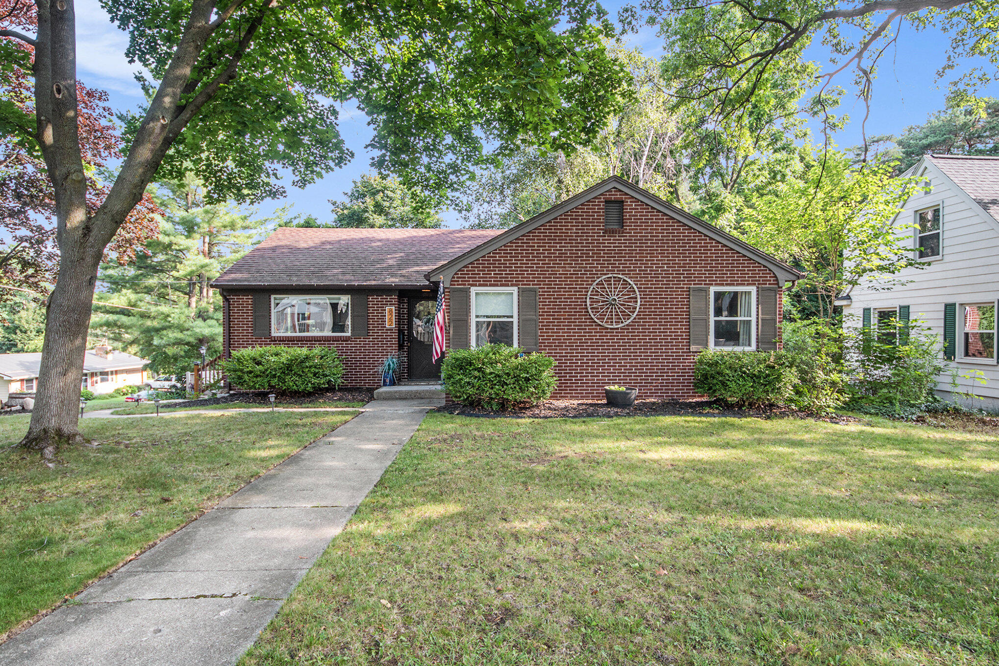 822 W Orange Street