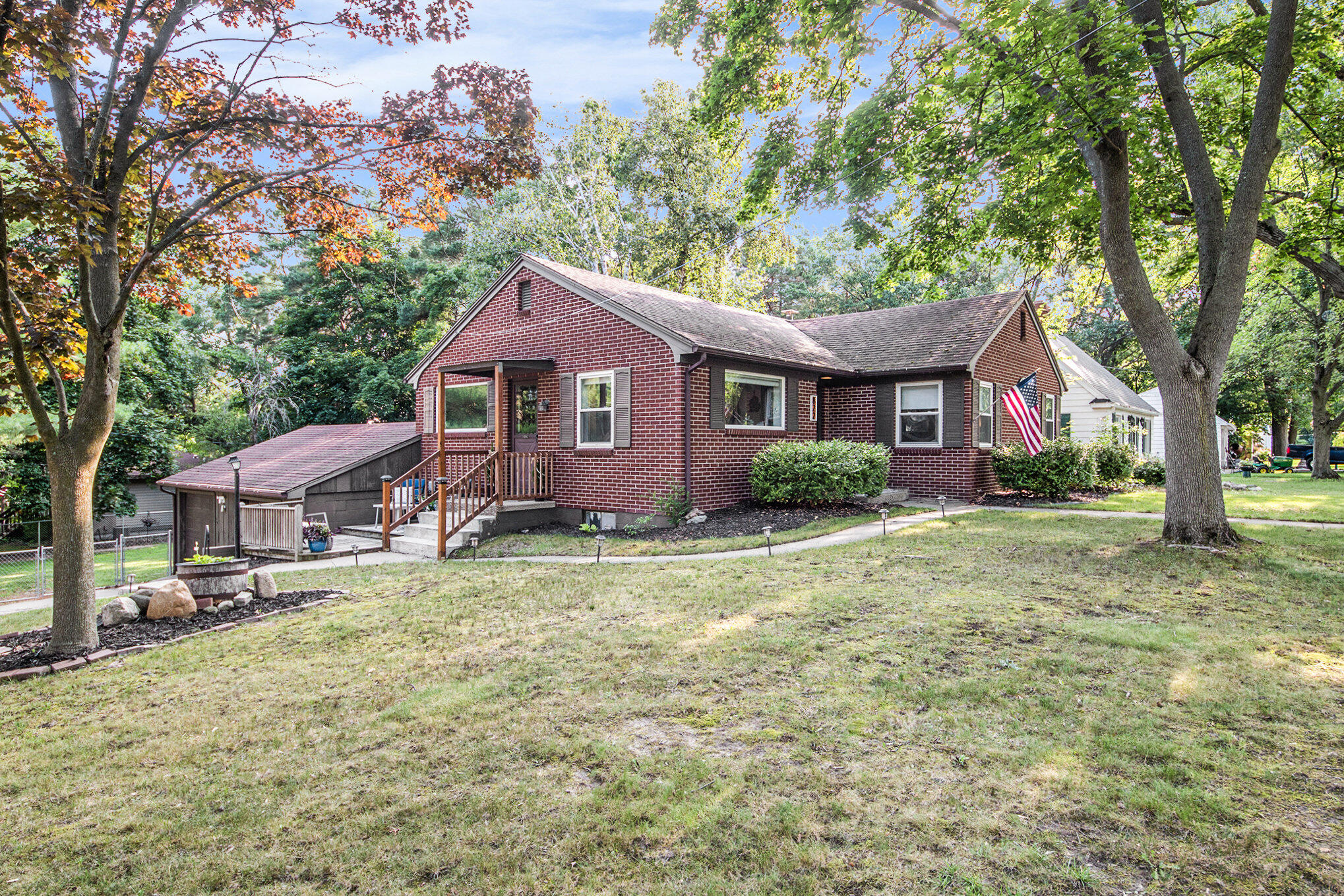 822 W Orange Street