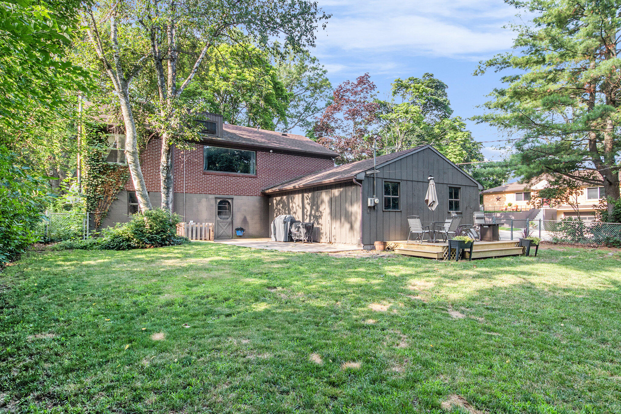 822 W Orange Street