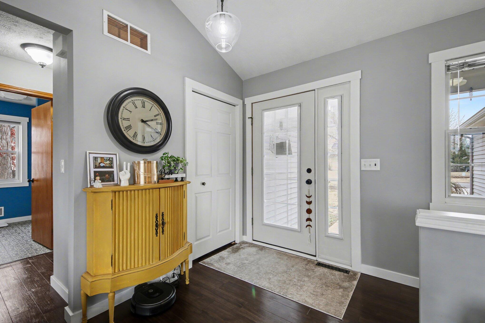 7943 W Westside Drive