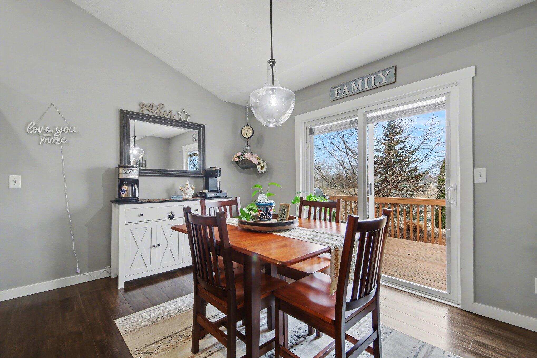 7943 W Westside Drive