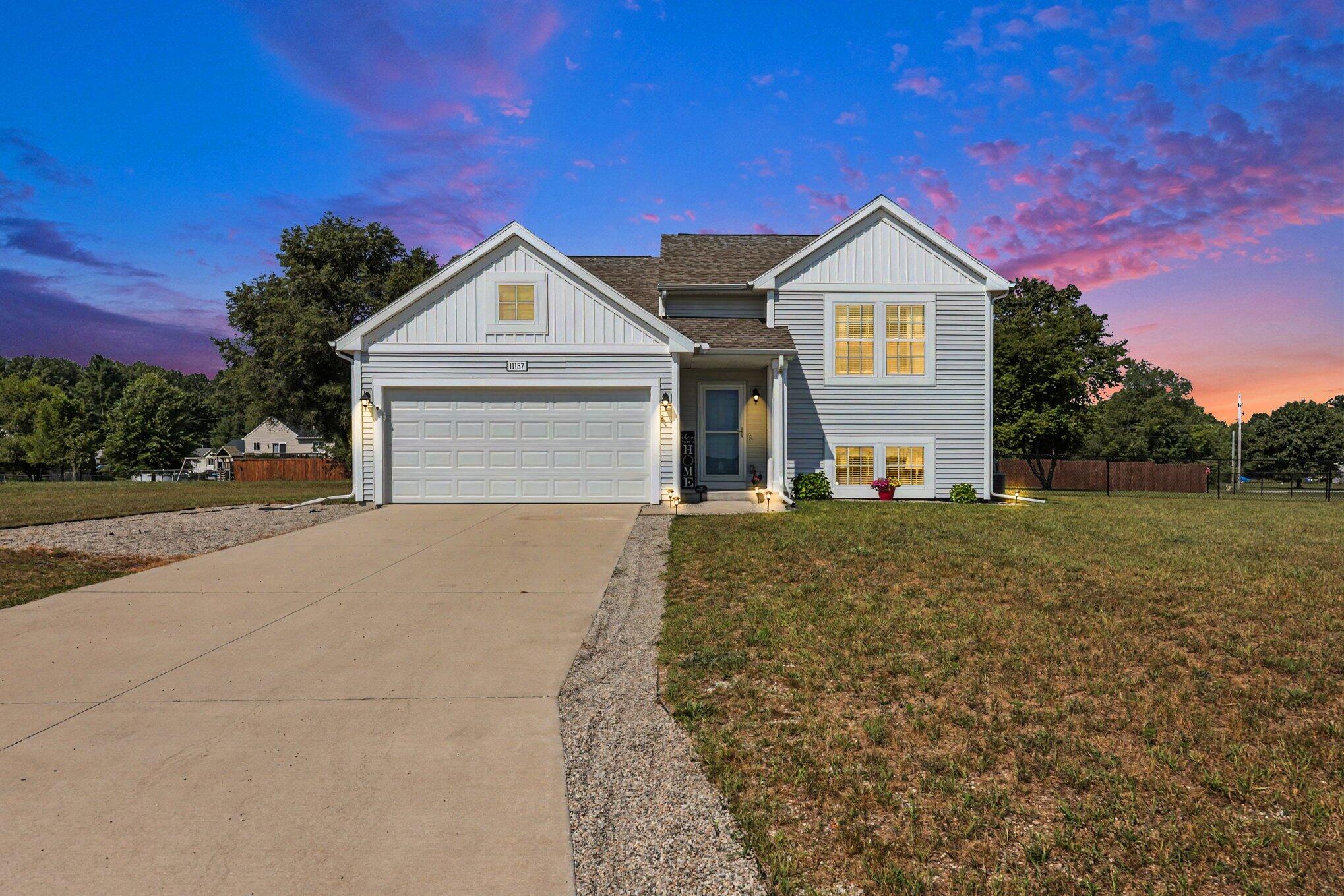 11157 Meadow Wood Circle