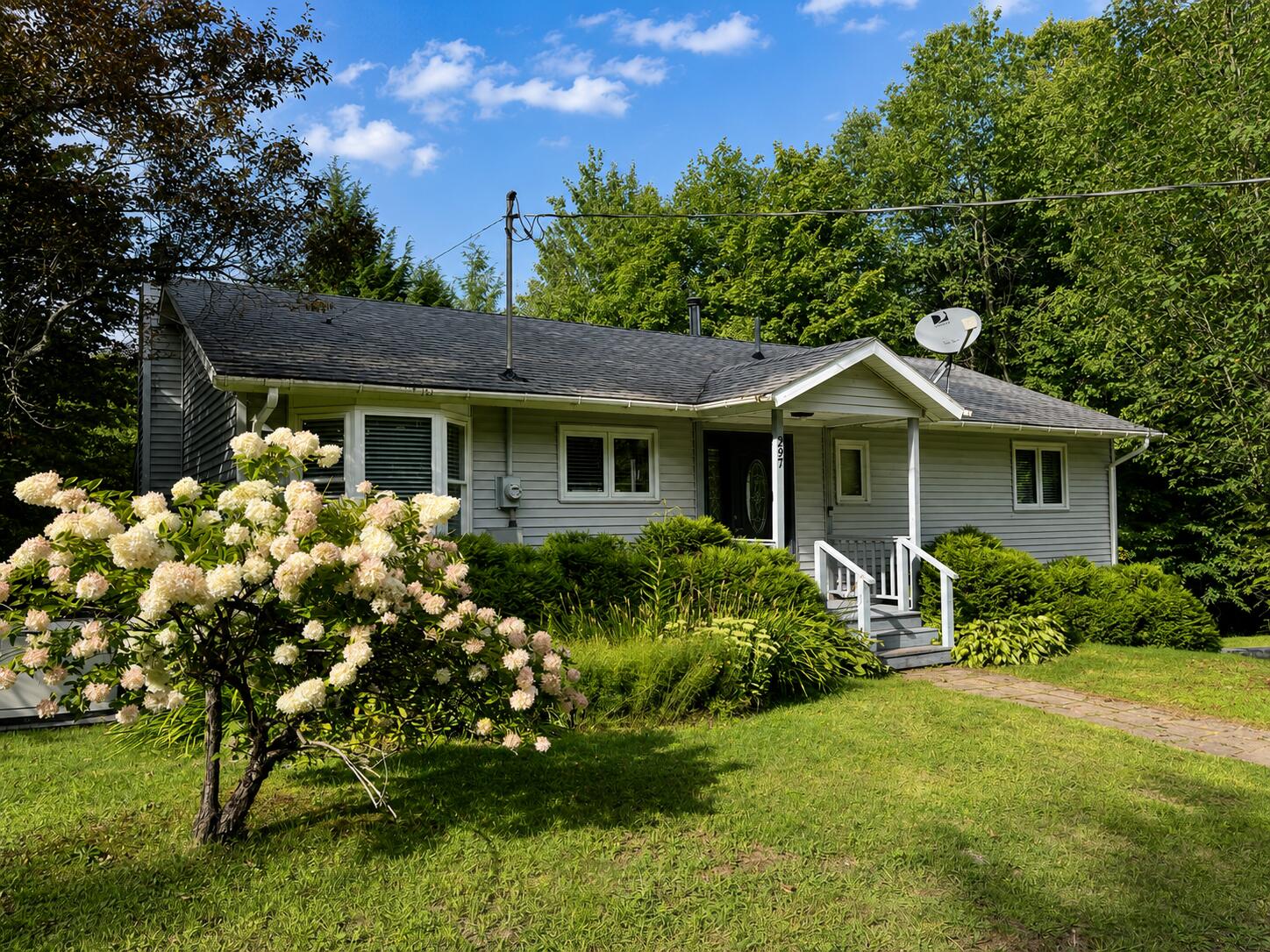 297 Lake Road