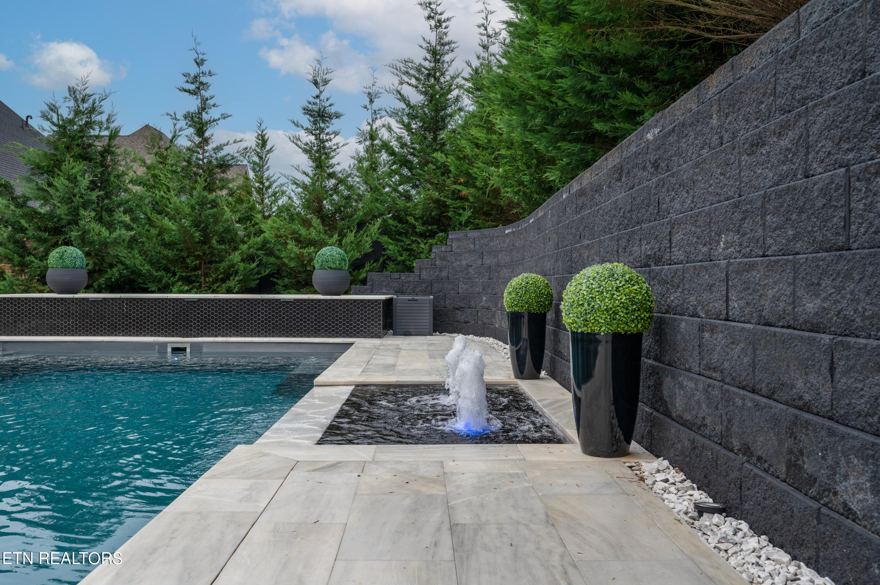 12017 Salt Creek Lane