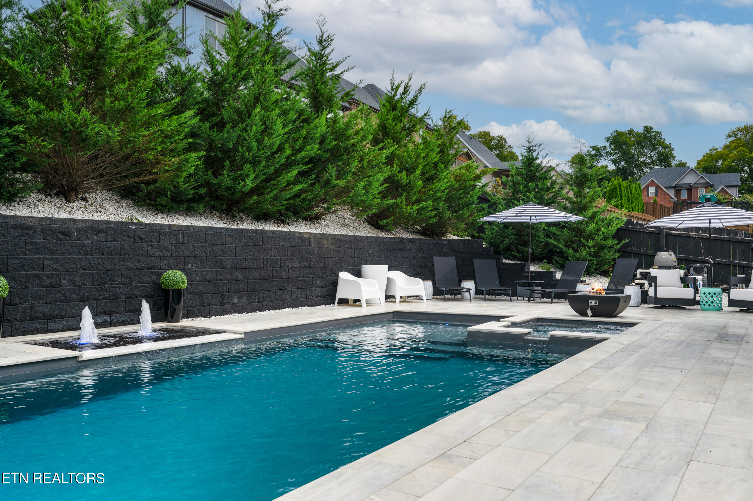 12017 Salt Creek Lane