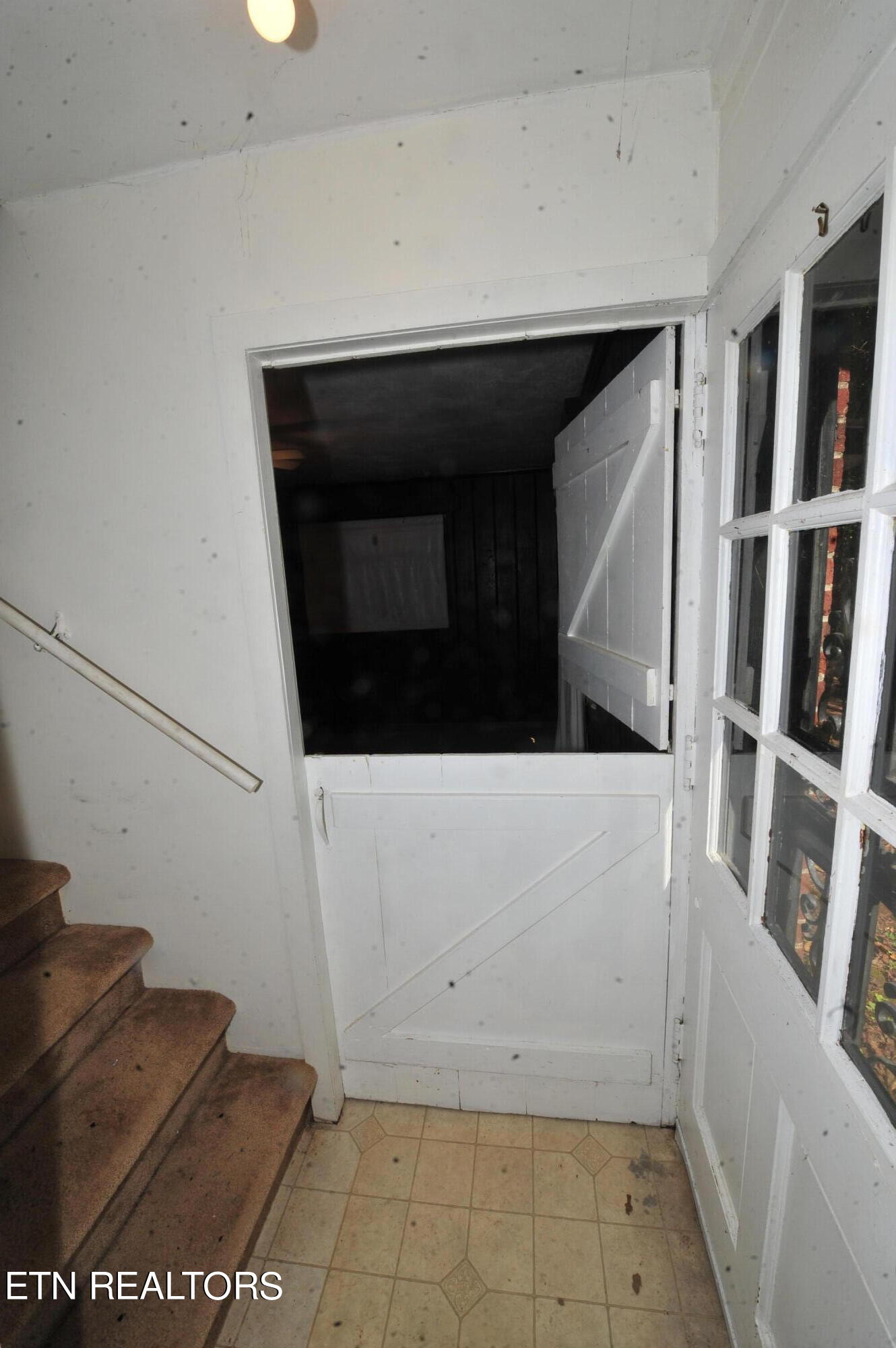 2804 Barber Hill Lane