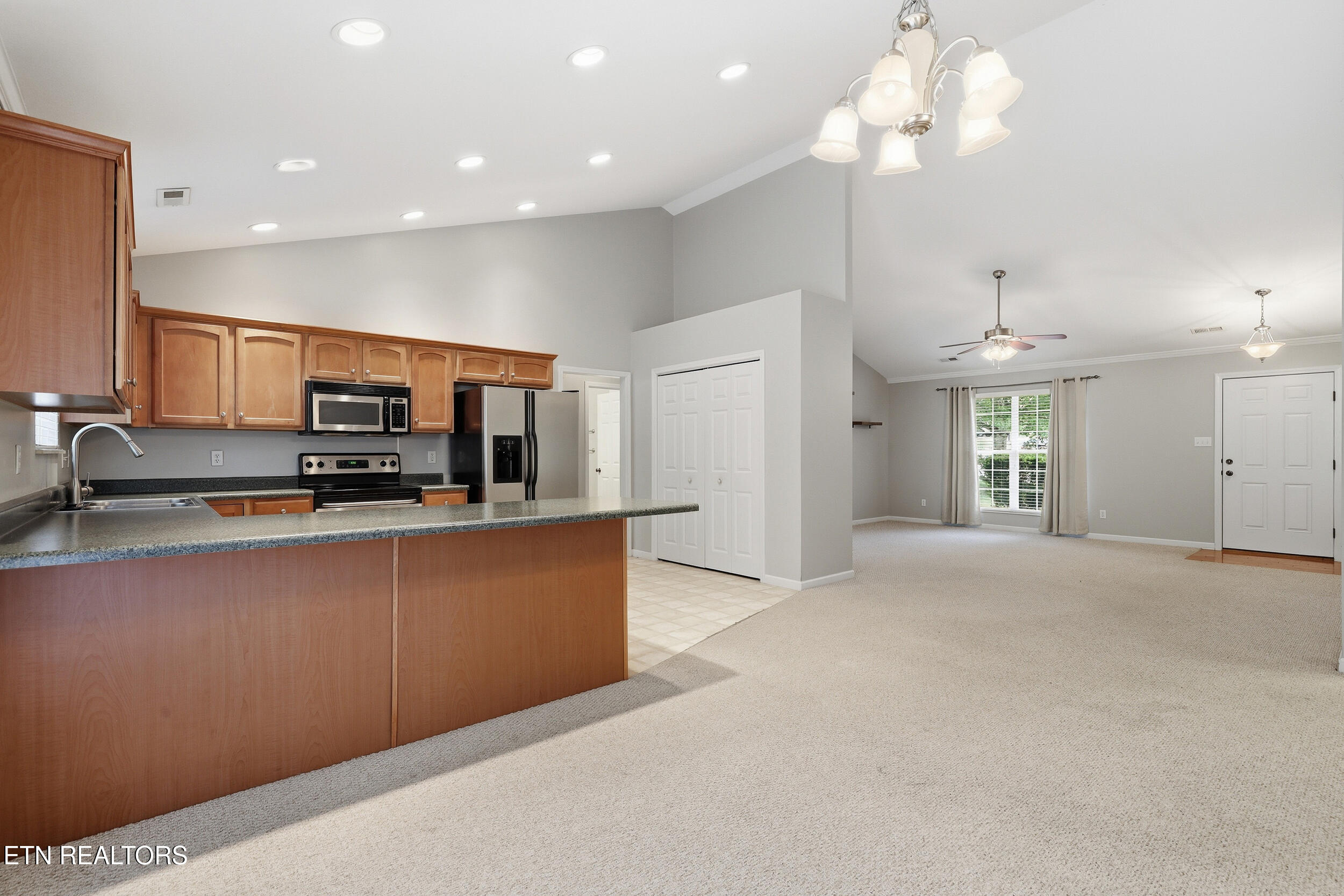 9918 Coral Springs Lane