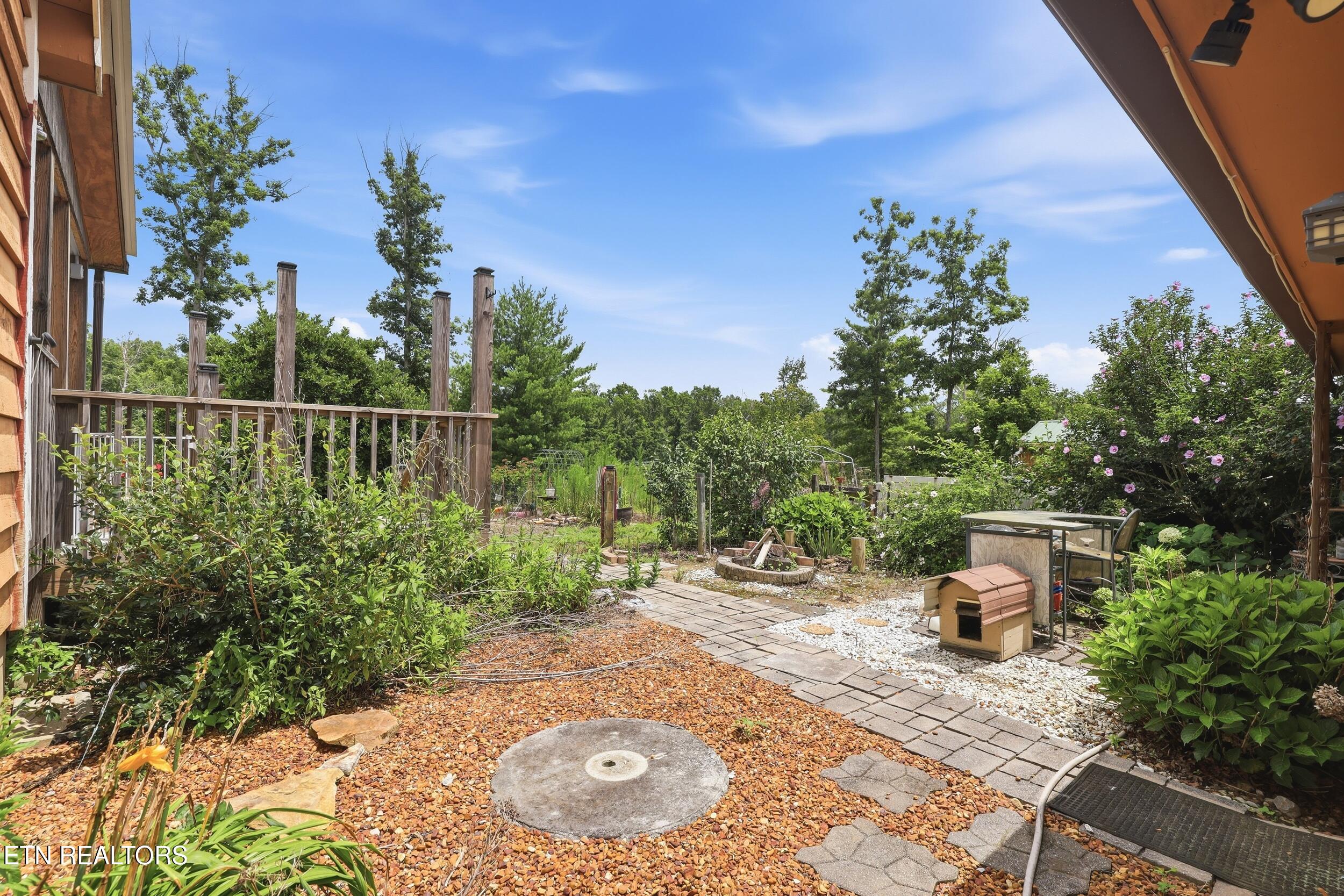 127 Valerie Drive