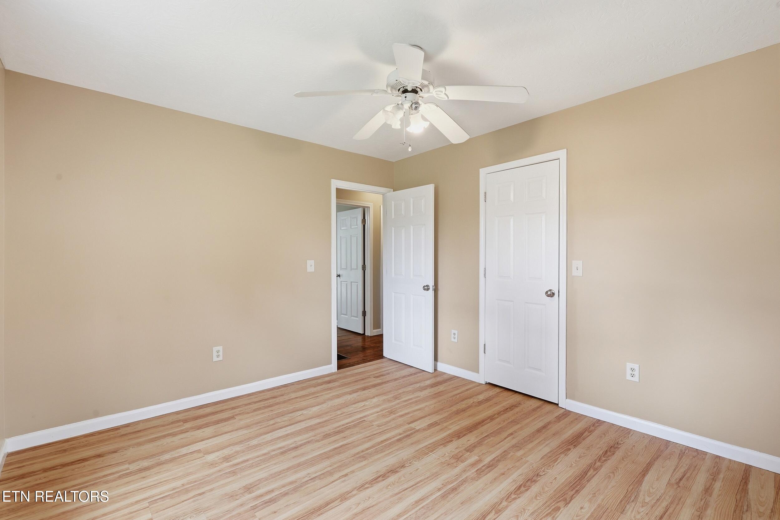 127 Valerie Drive