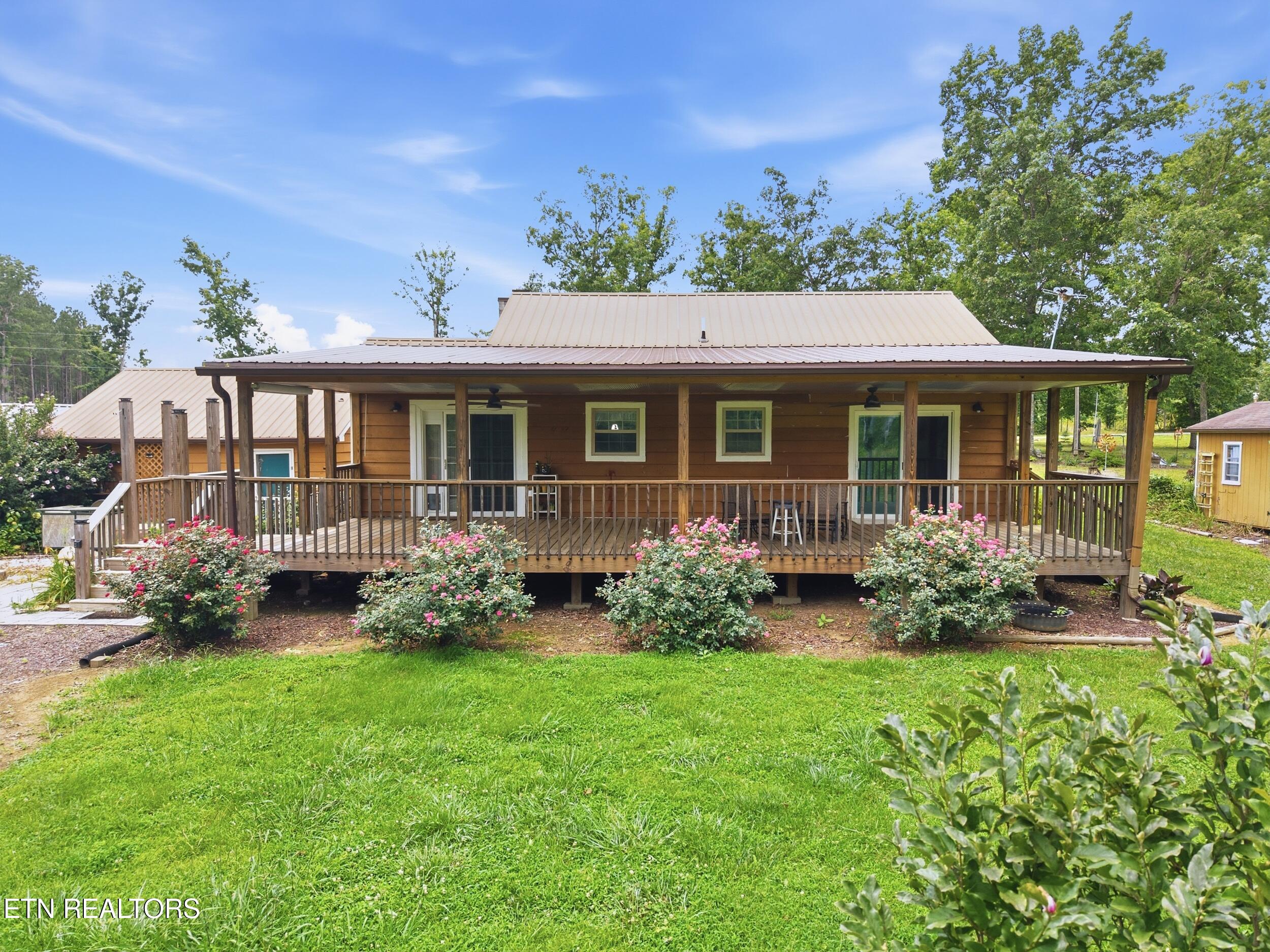 127 Valerie Drive
