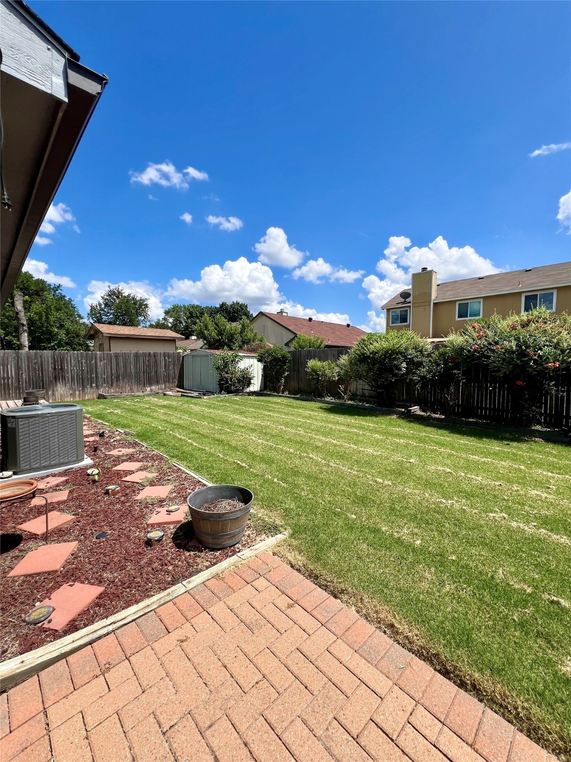 8700 Mystic Trail