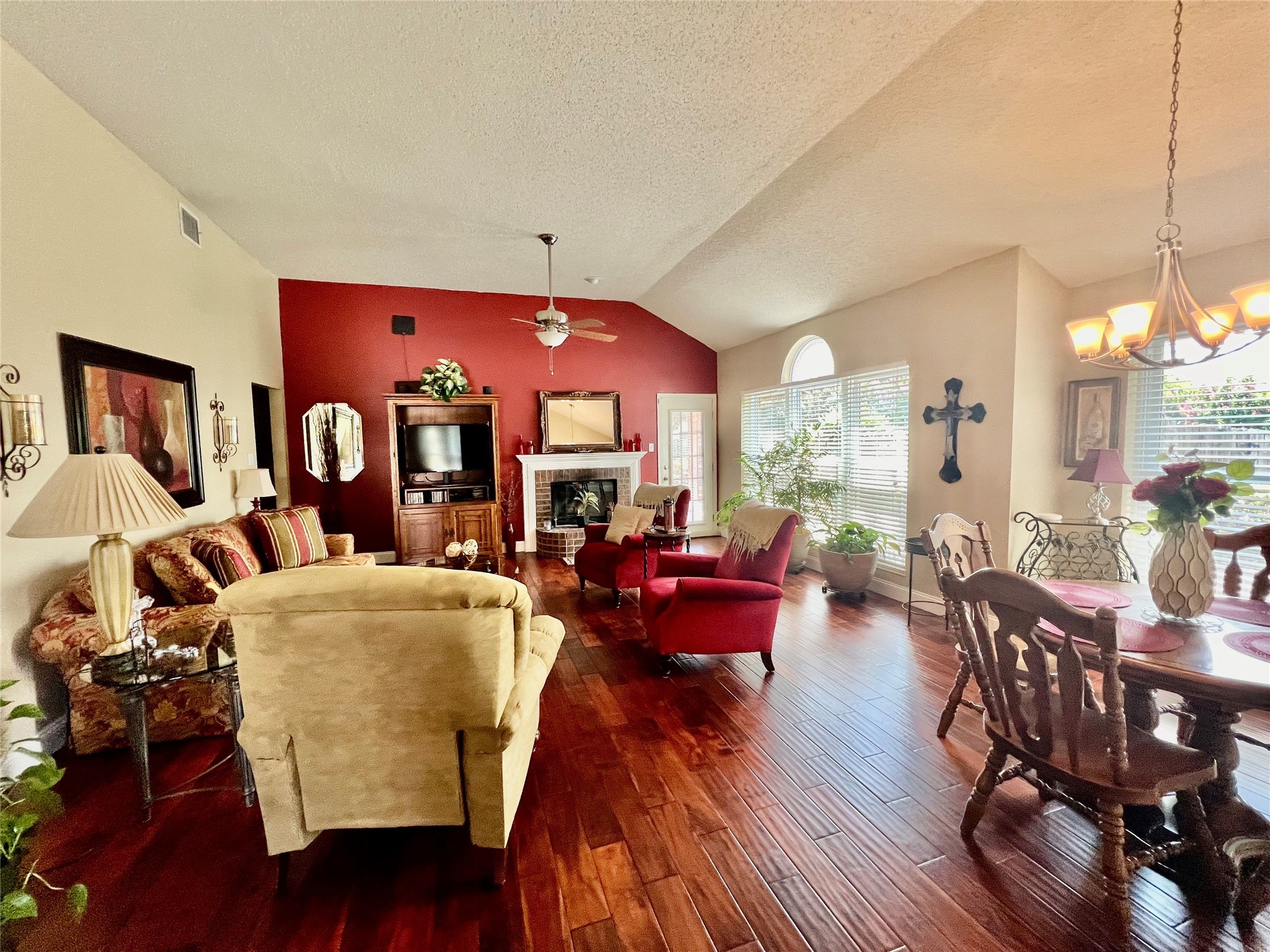 8700 Mystic Trail