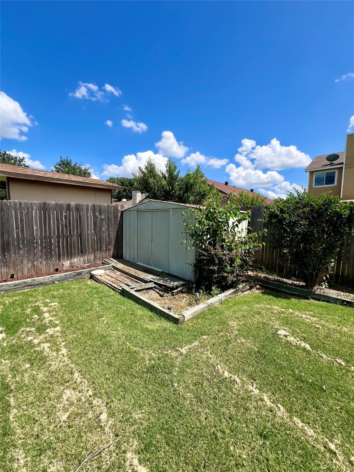 8700 Mystic Trail