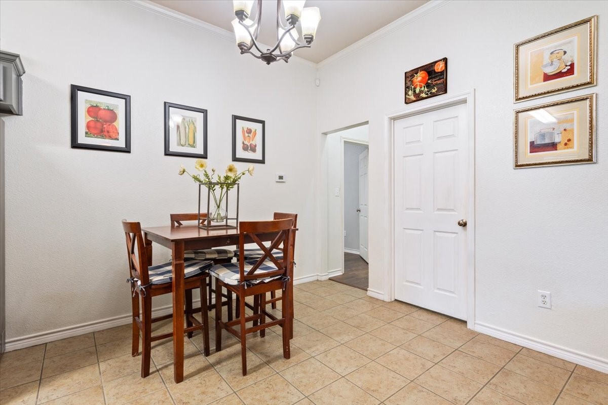 10285 Peony Lane