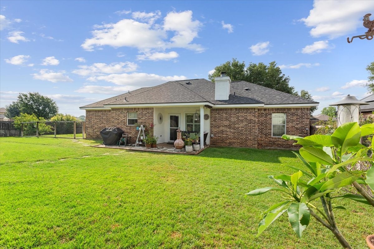 10285 Peony Lane