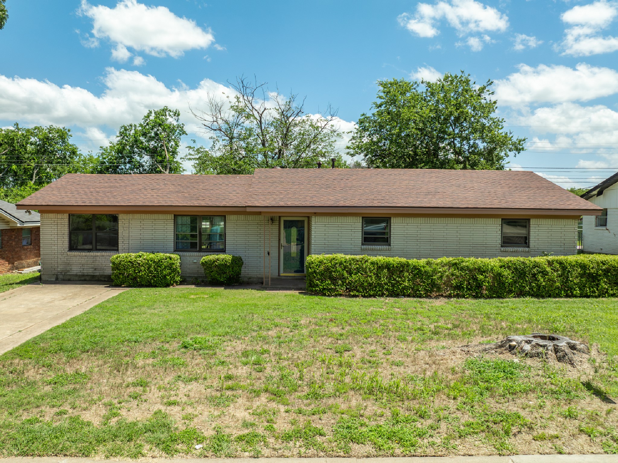 301 Sunset Boulevard