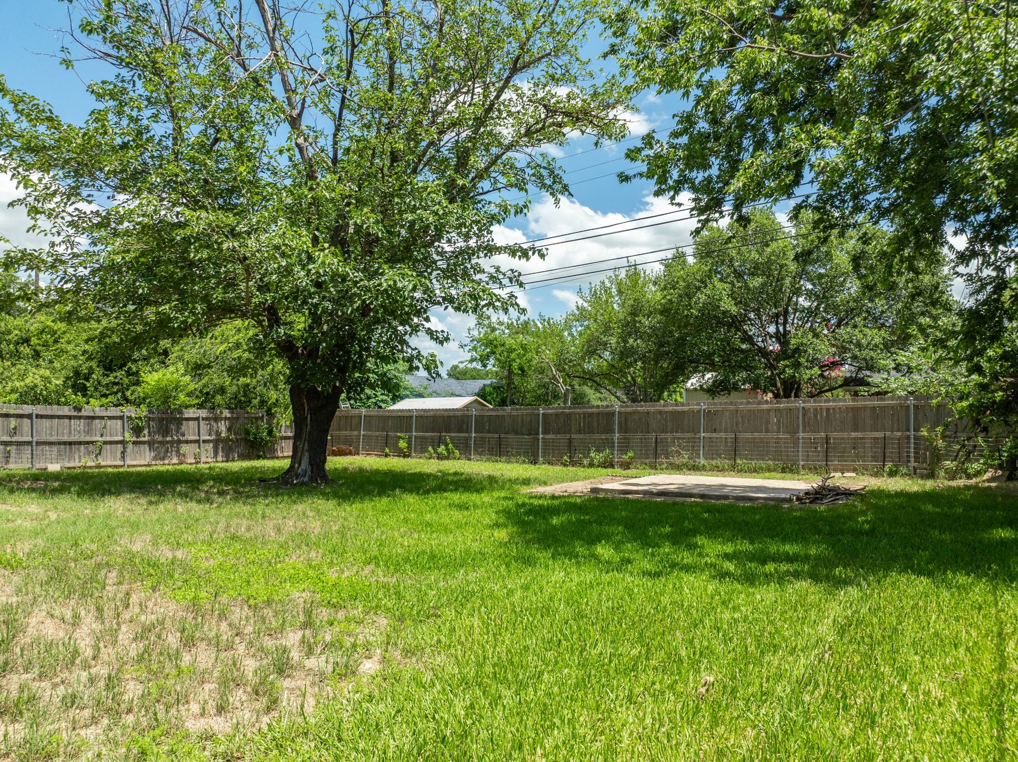 301 Sunset Boulevard