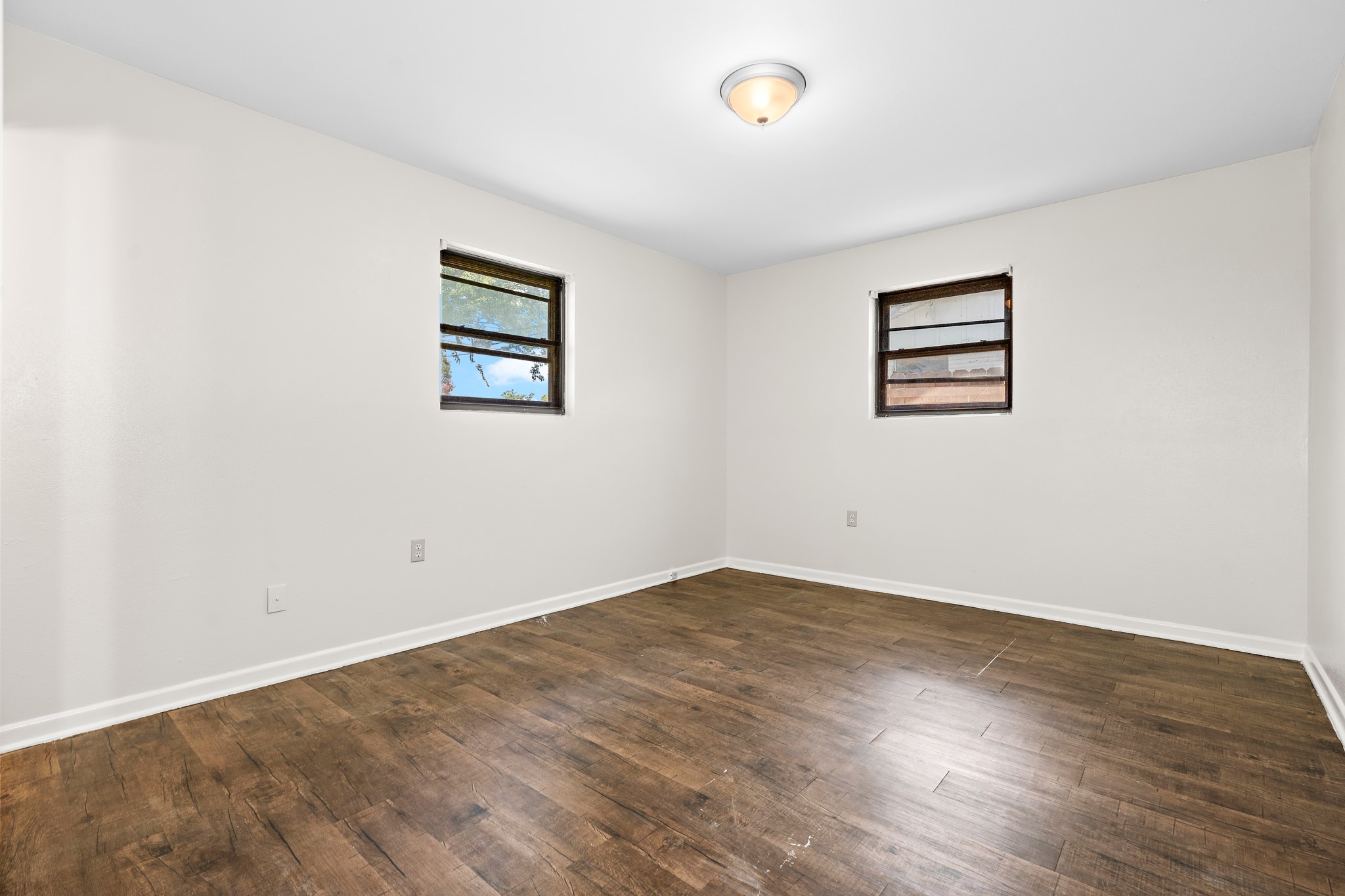 301 Sunset Boulevard