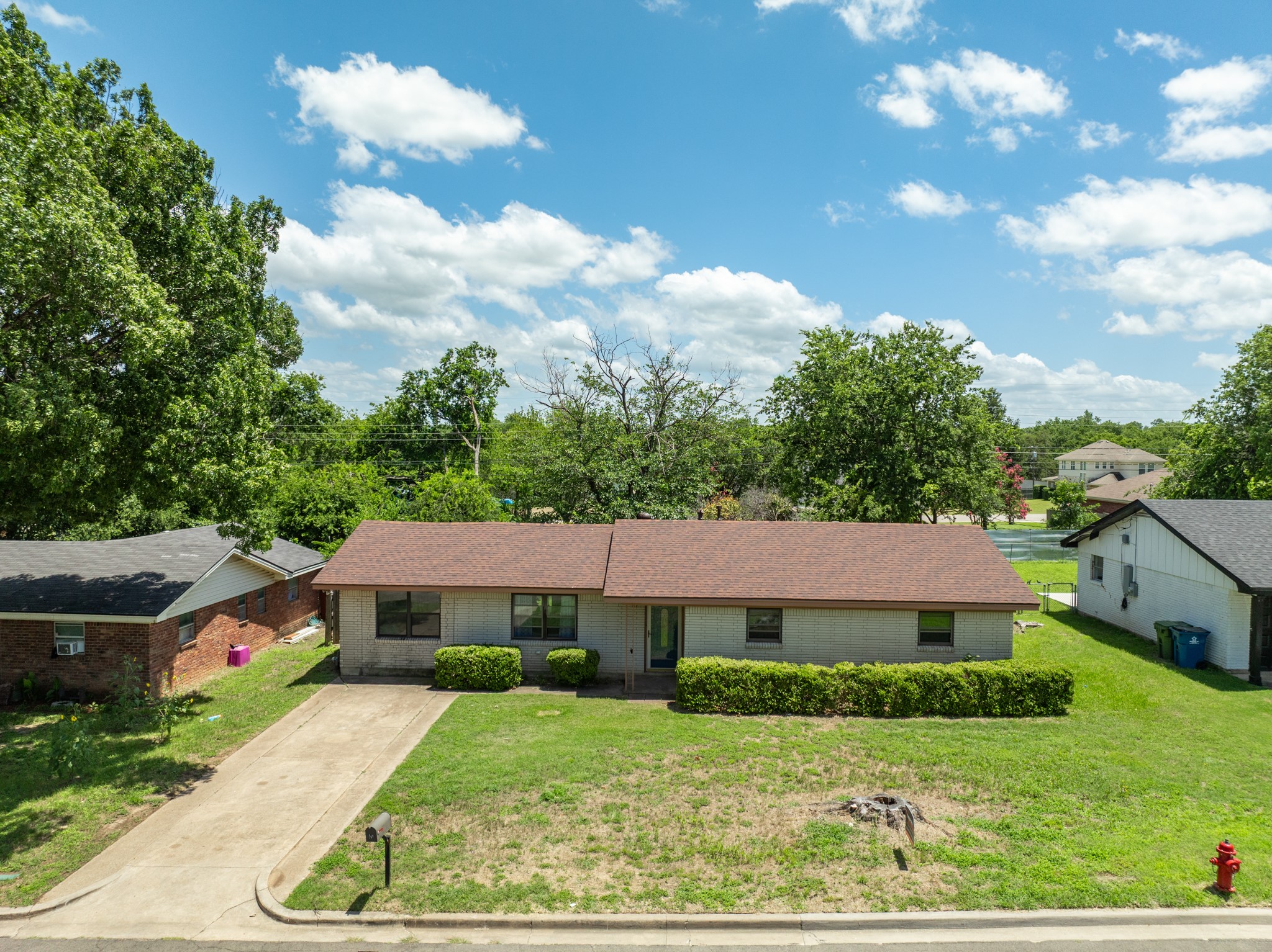 301 Sunset Boulevard