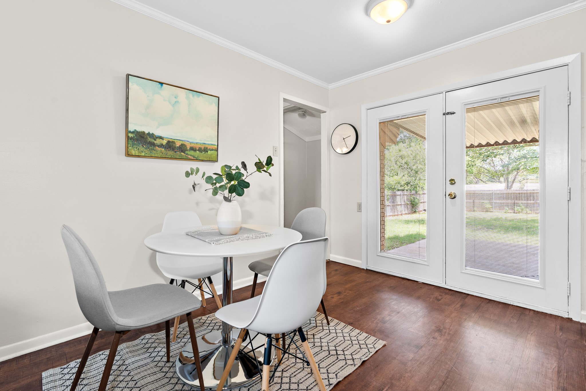 301 Sunset Boulevard