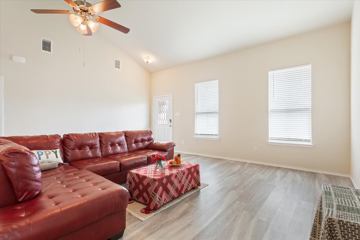 2917 Beutel Road