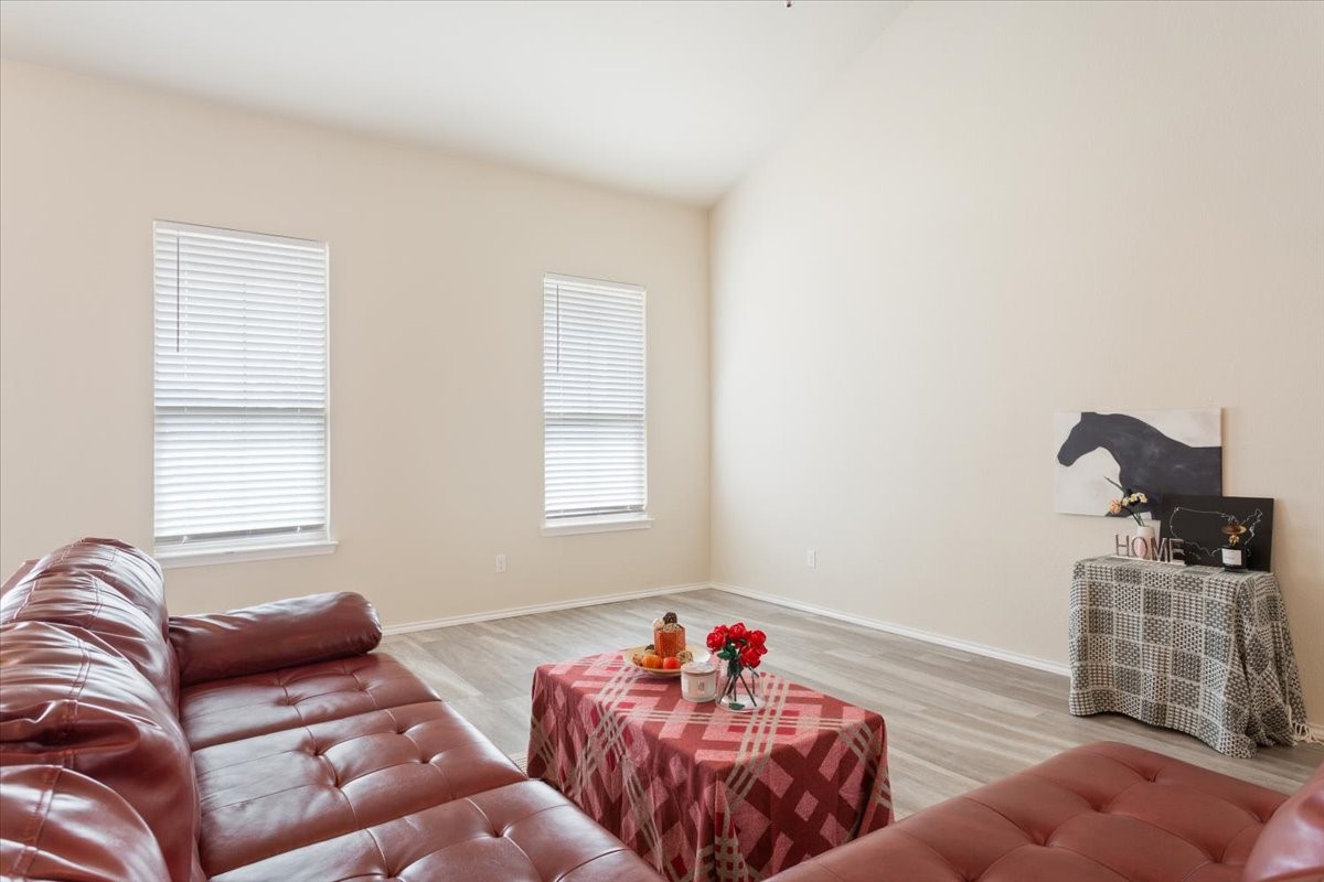 2917 Beutel Road