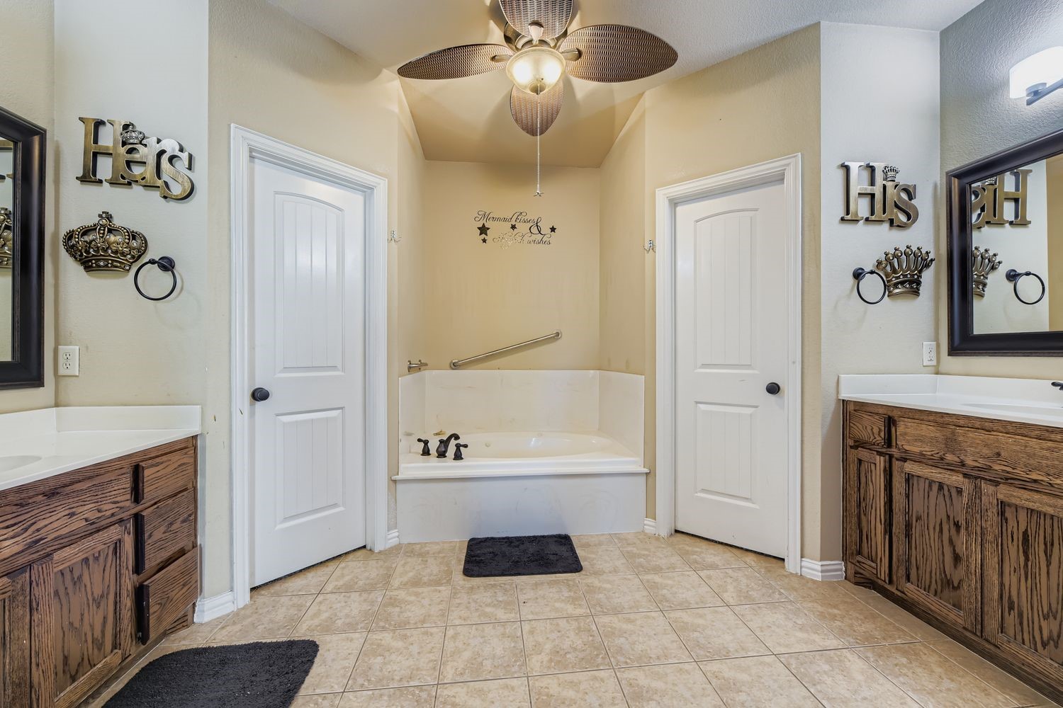 917 John Kennedy Drive