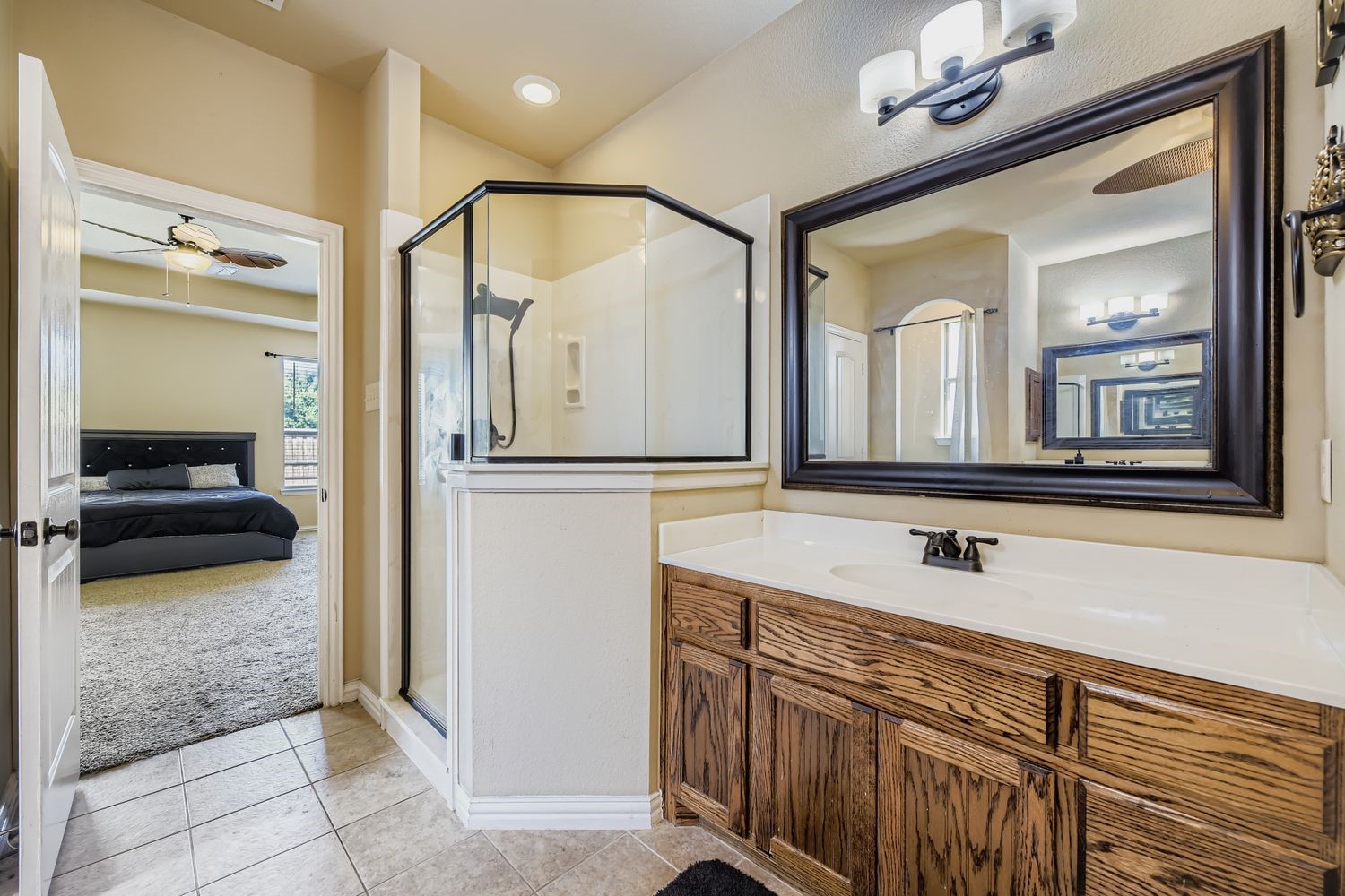 917 John Kennedy Drive