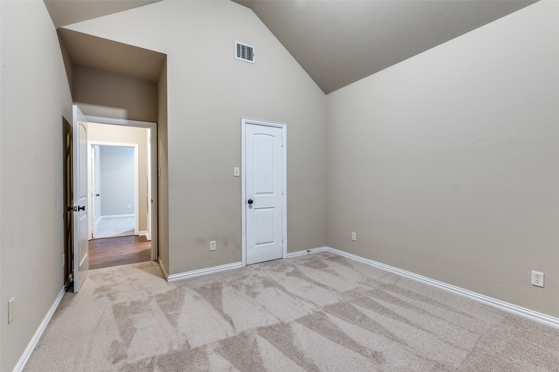 917 John Kennedy Drive