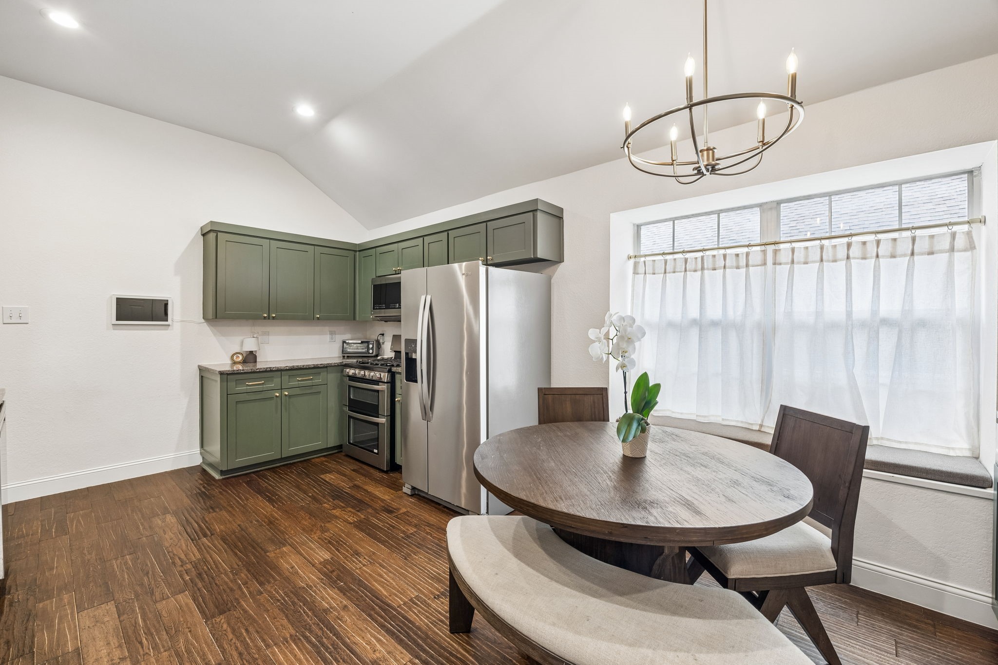 5021 Daisy Court
